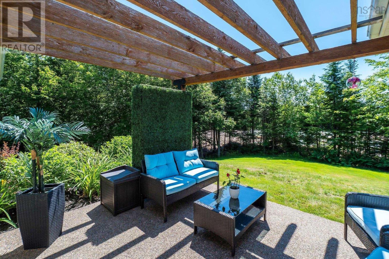 15 Norwood Court Property Photo 45