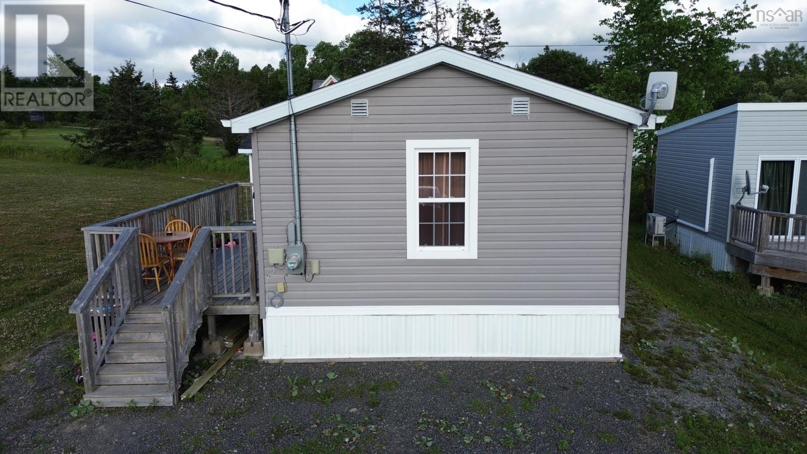 15 Brynlees Lane Property Photo 3