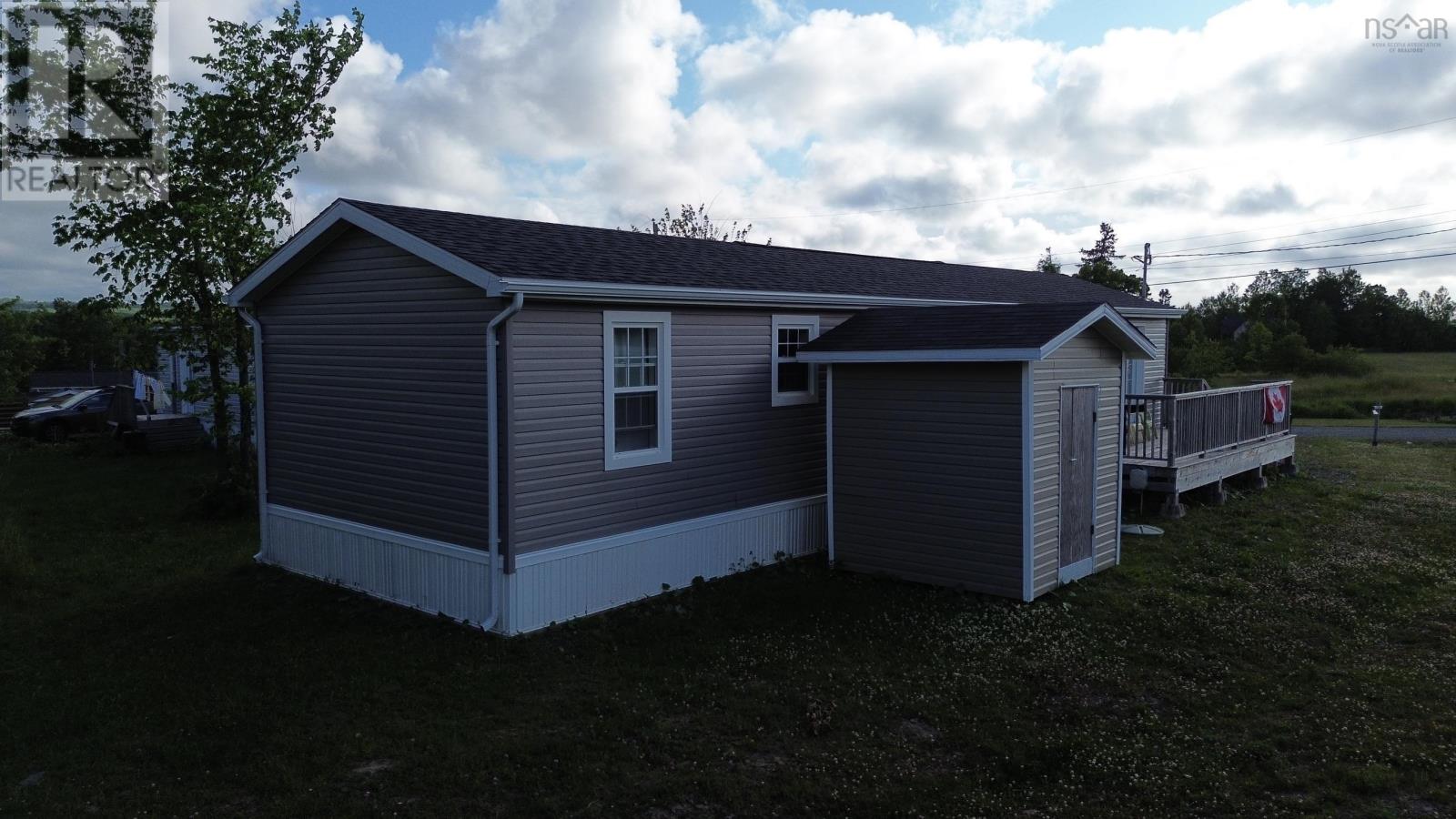 15 Brynlees Lane Property Photo 4