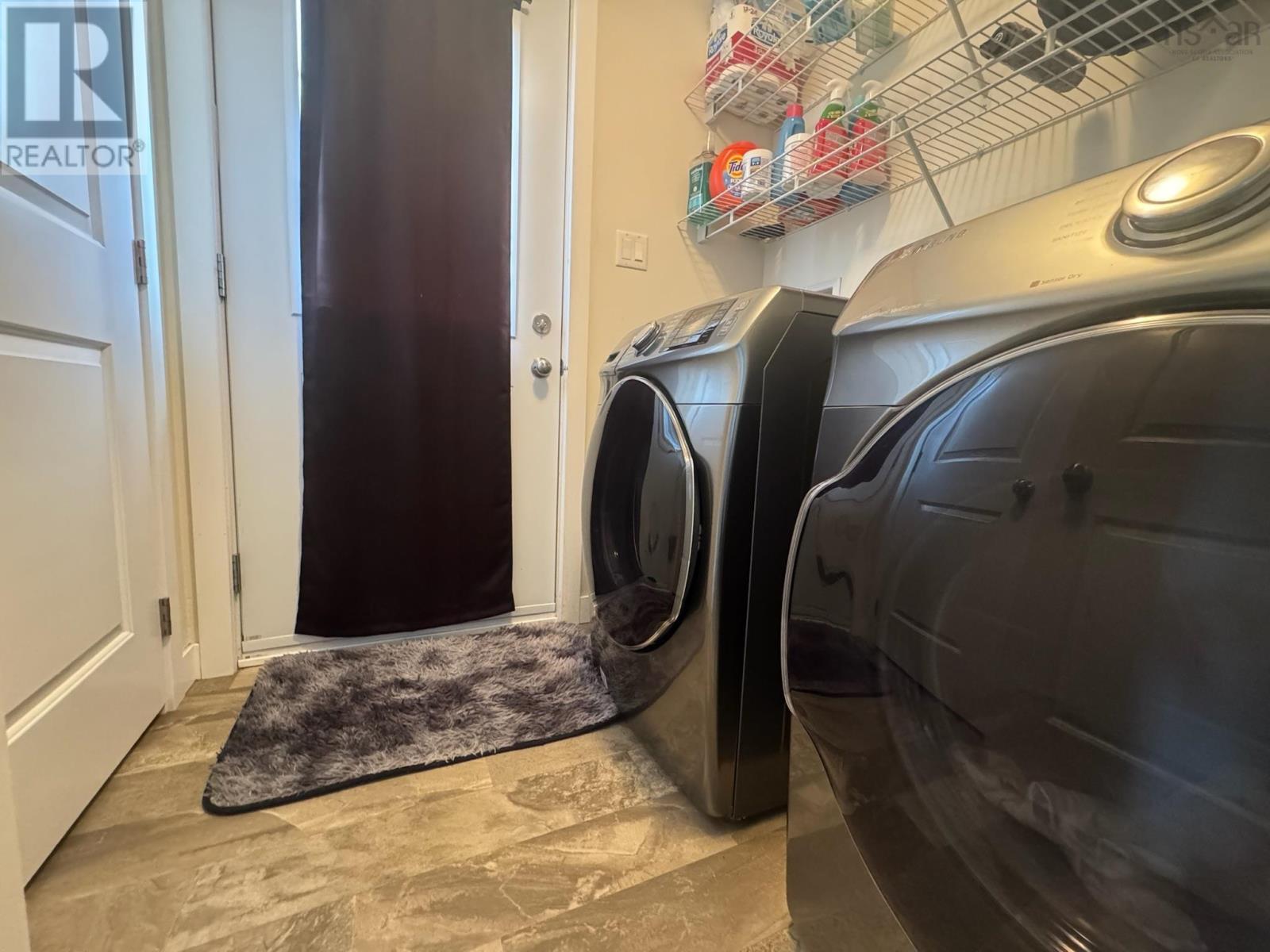 15 Brynlees Lane Property Photo 13