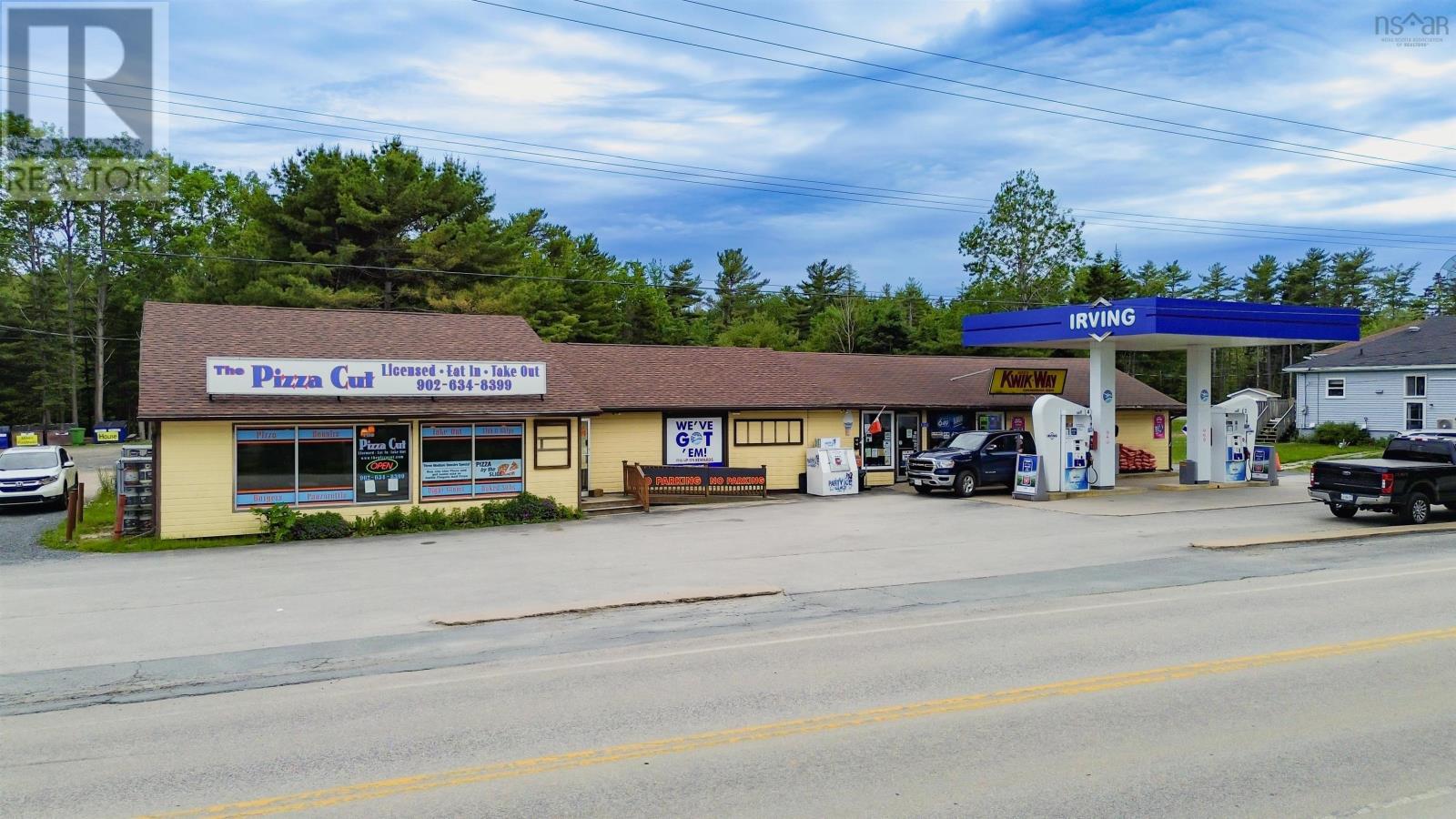 11261 Highway 3 Centre Property Photo