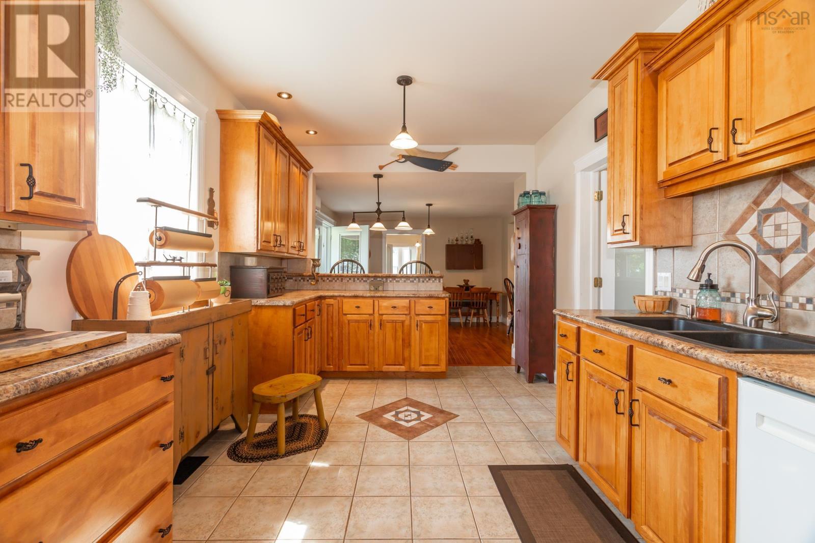 36 Drury Lane Property Photo 14