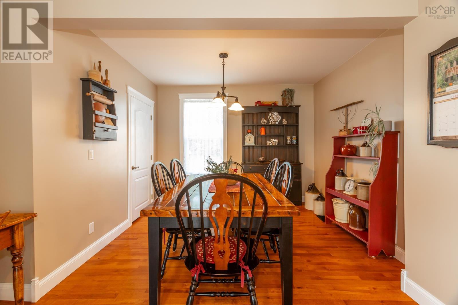 36 Drury Lane Property Photo 16