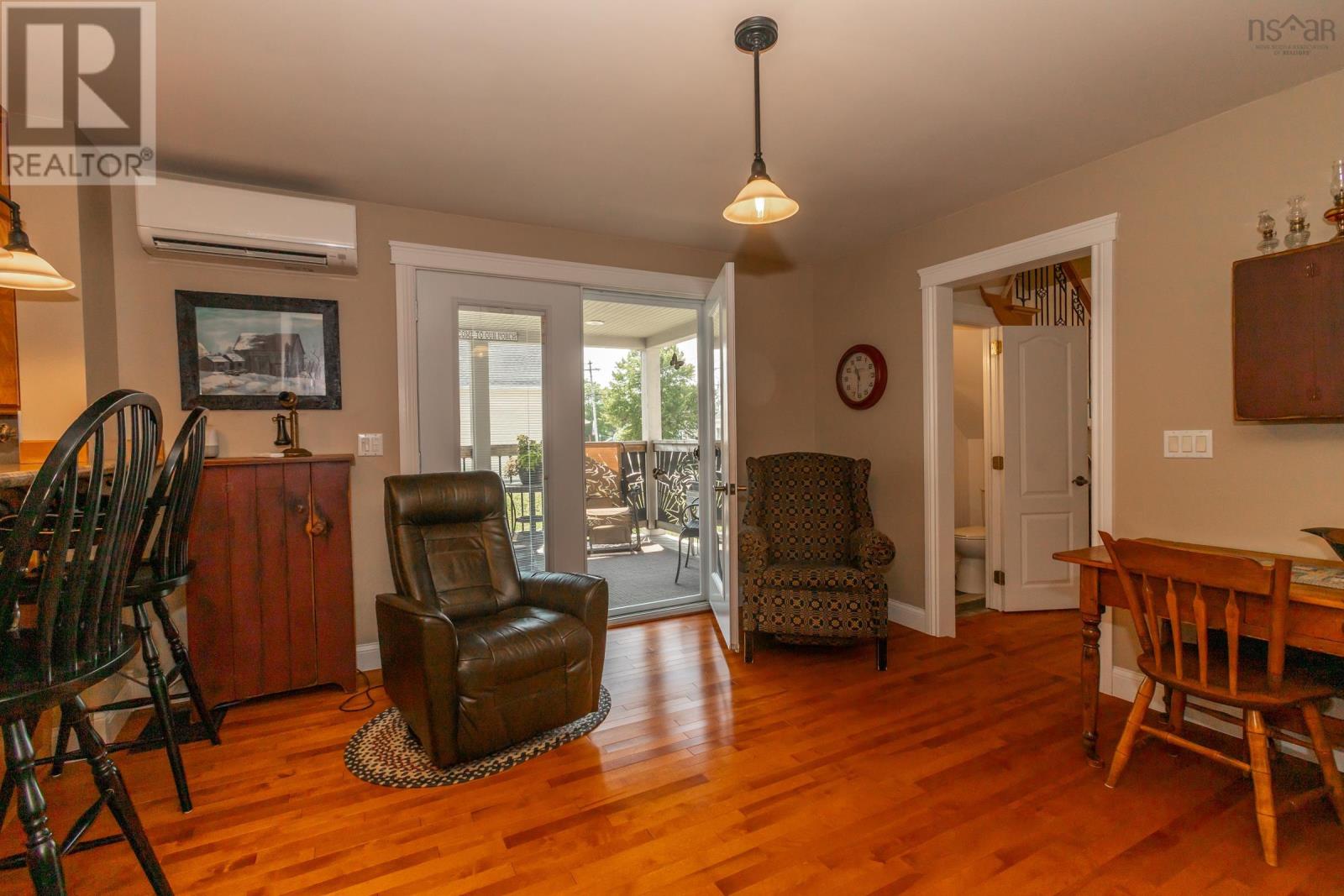 36 Drury Lane Property Photo 17