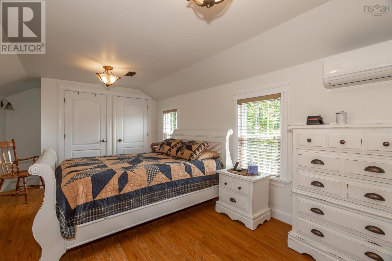 36 Drury Lane Property Photo 33