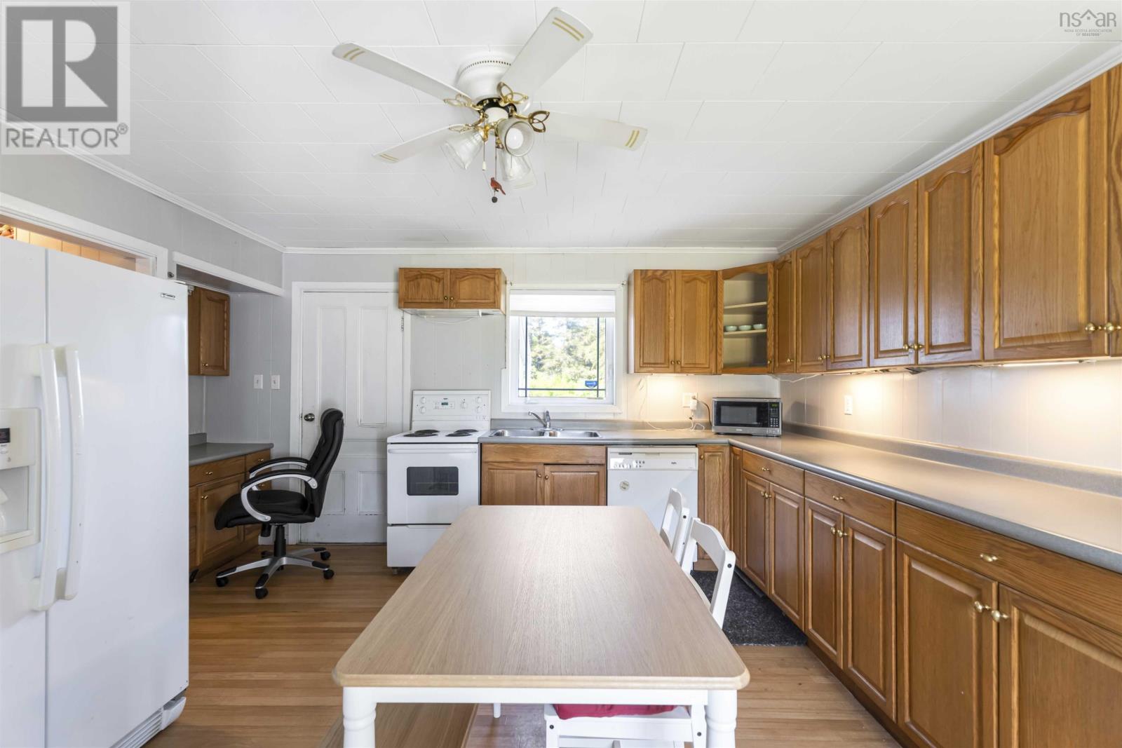 500 Eustace Comeau Road Property Photo 5