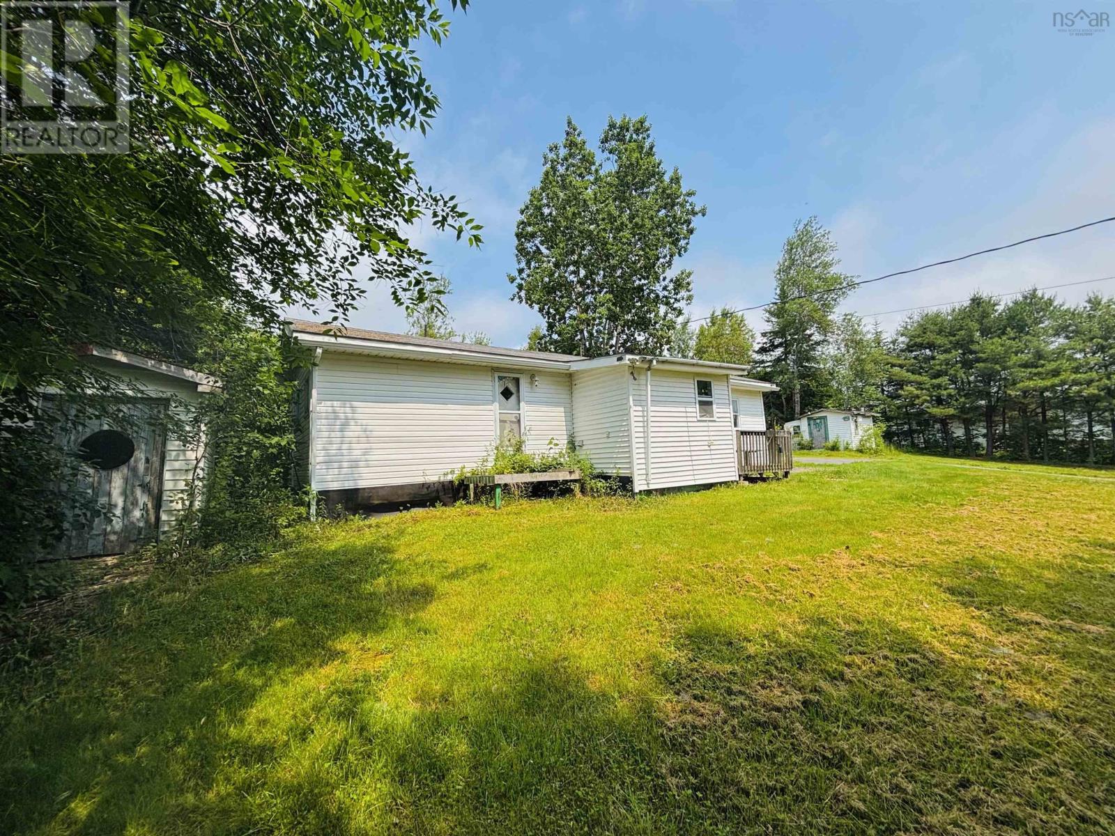 3859 Highway 14 Property Photo 7