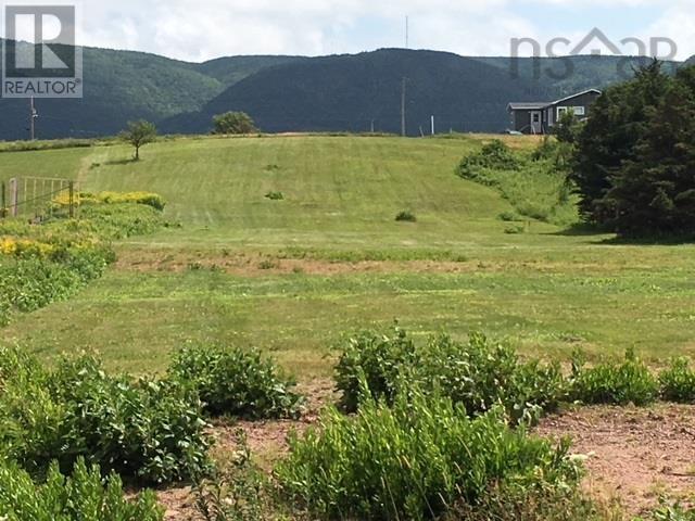 Roach Road Property Photo 1