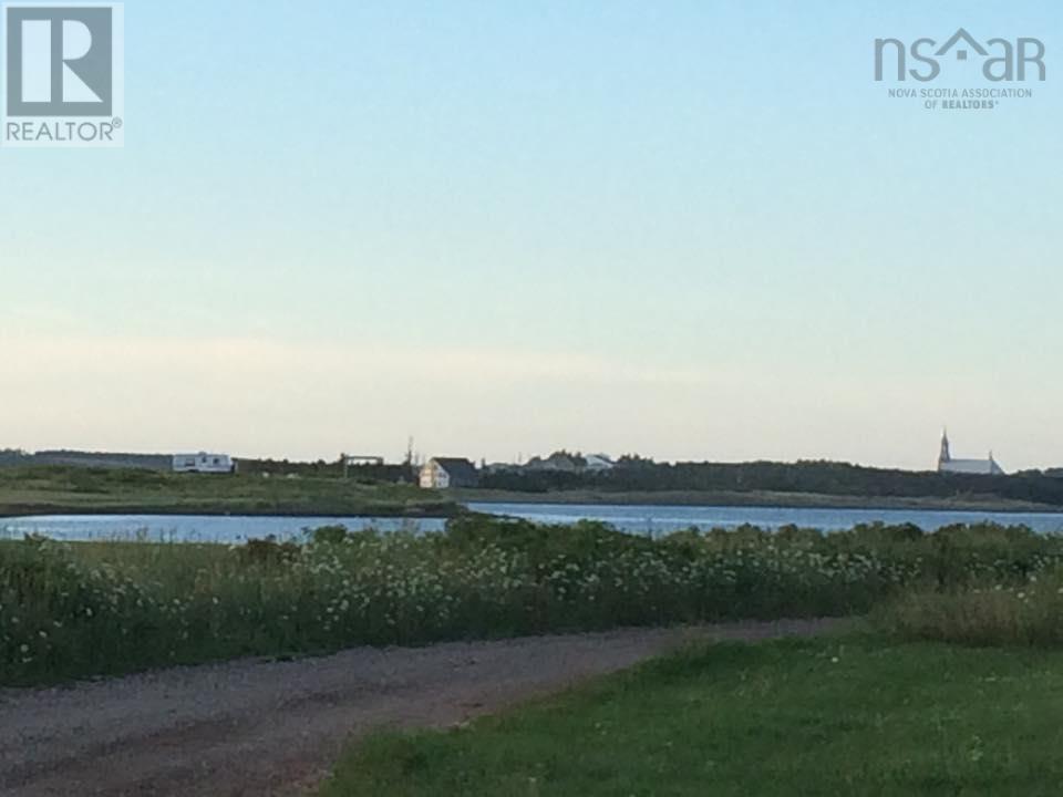 Roach Road Property Photo 10