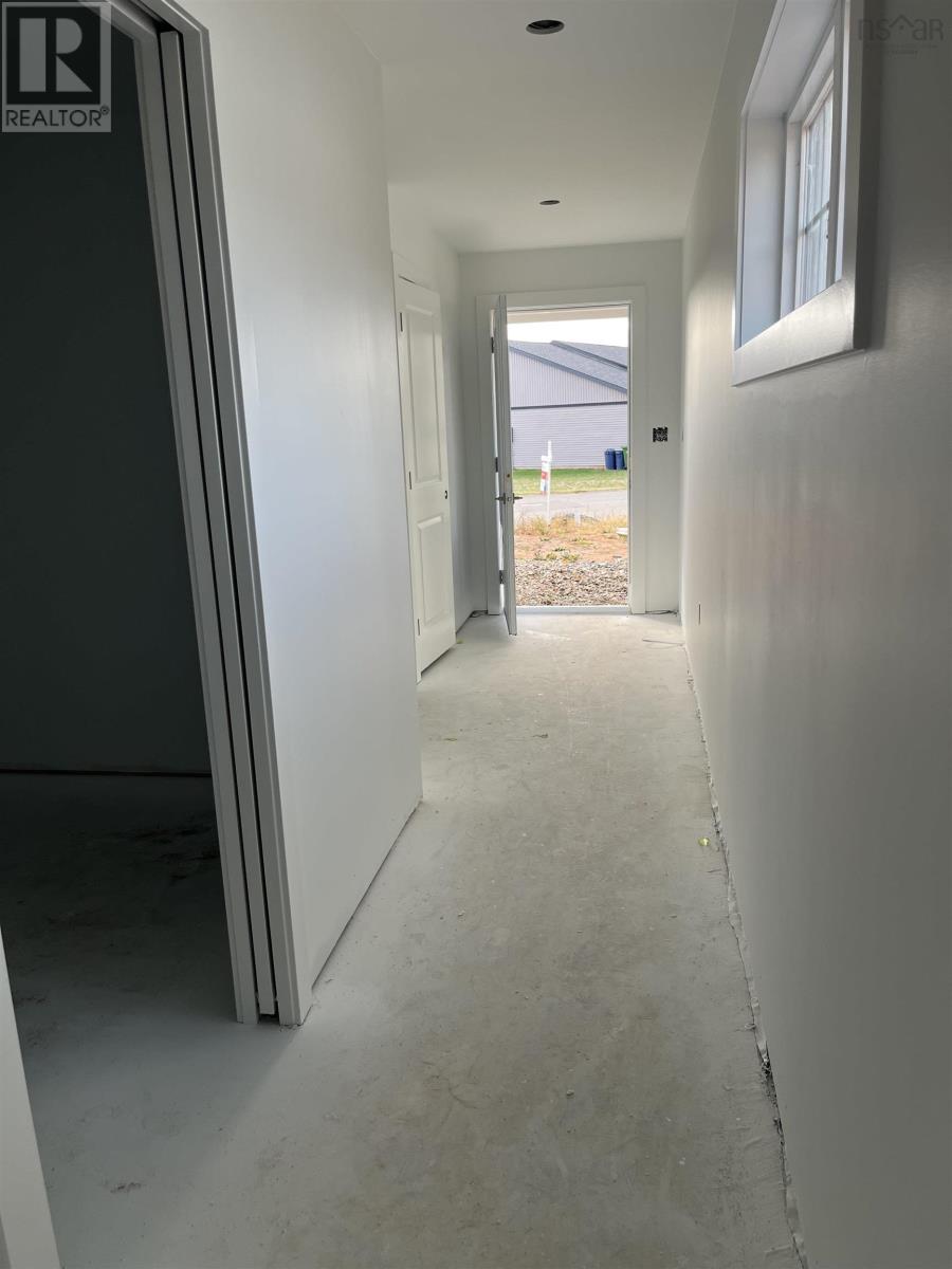 38 Leaside Court Property Photo 3