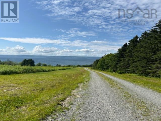 5 West Bay Highway Property Photo 1