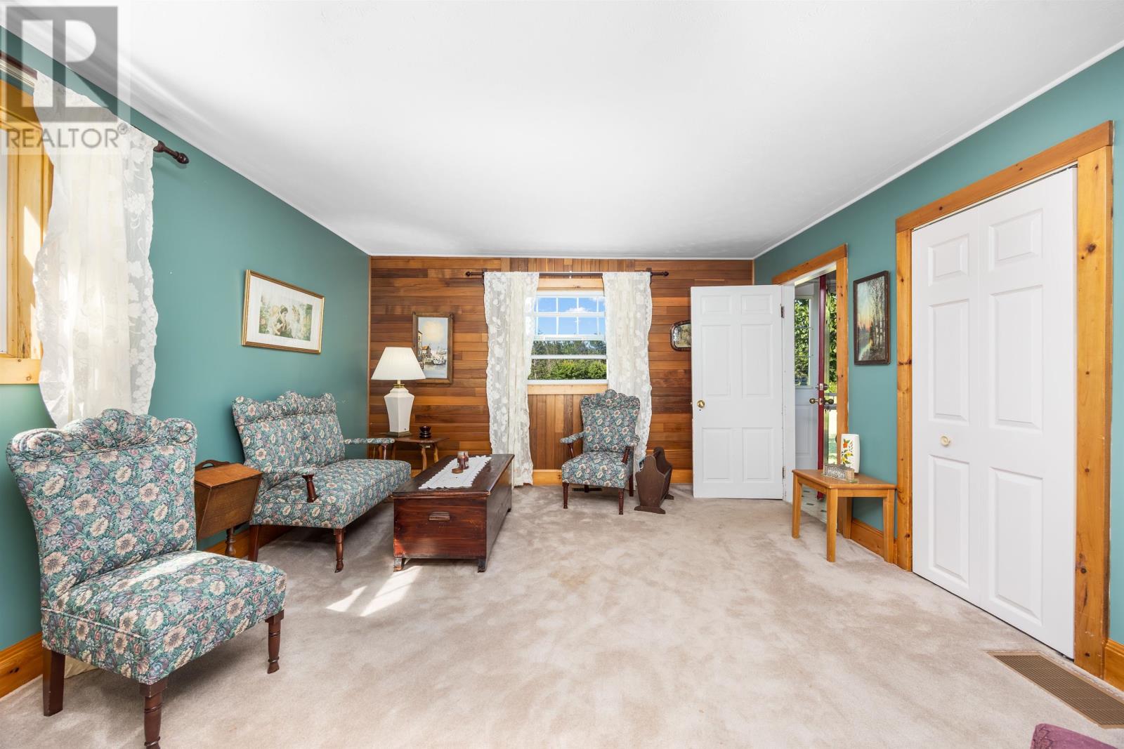 3412 Trans Canada Highway Property Photo 6