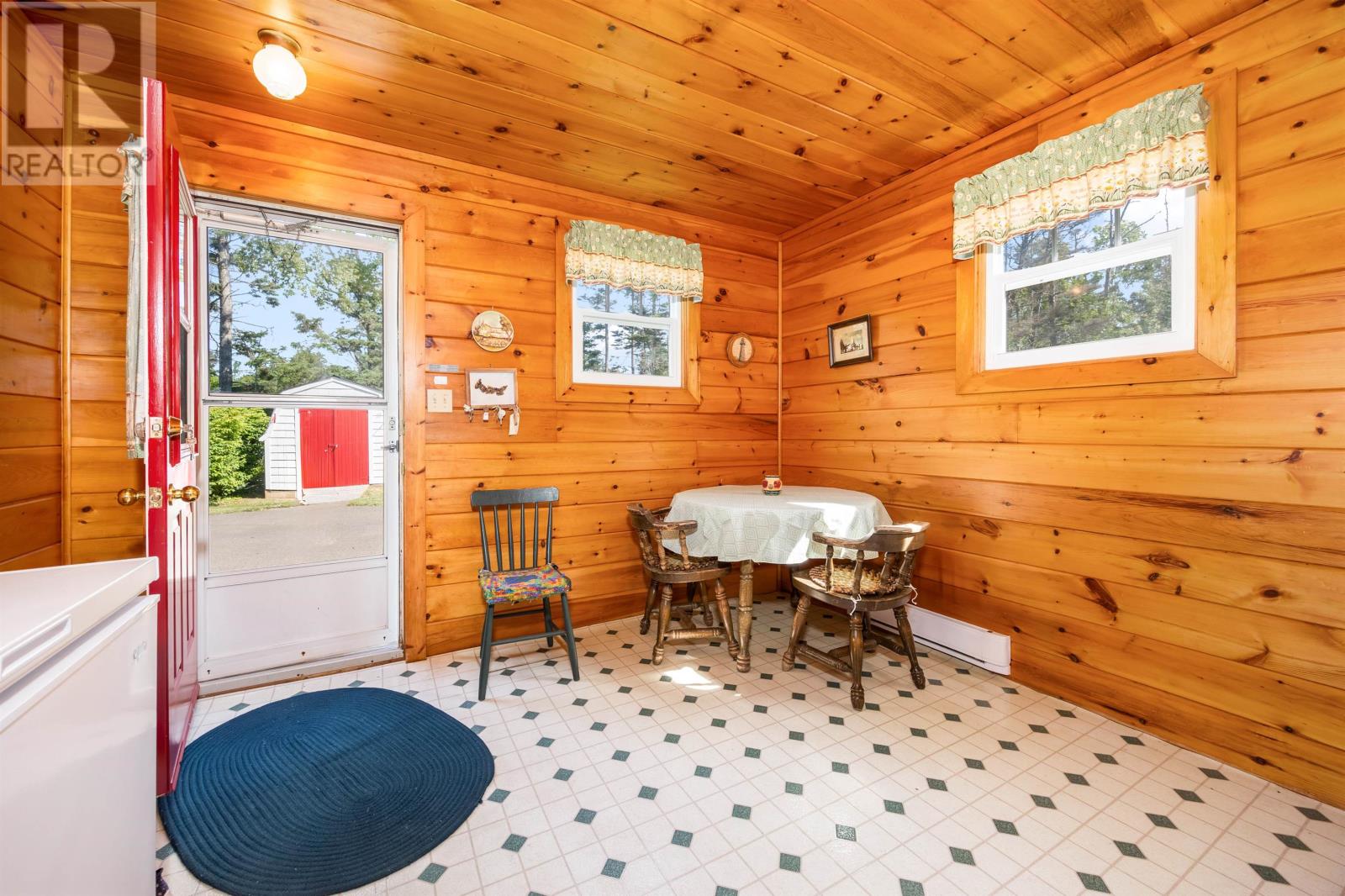 3412 Trans Canada Highway Property Photo 16