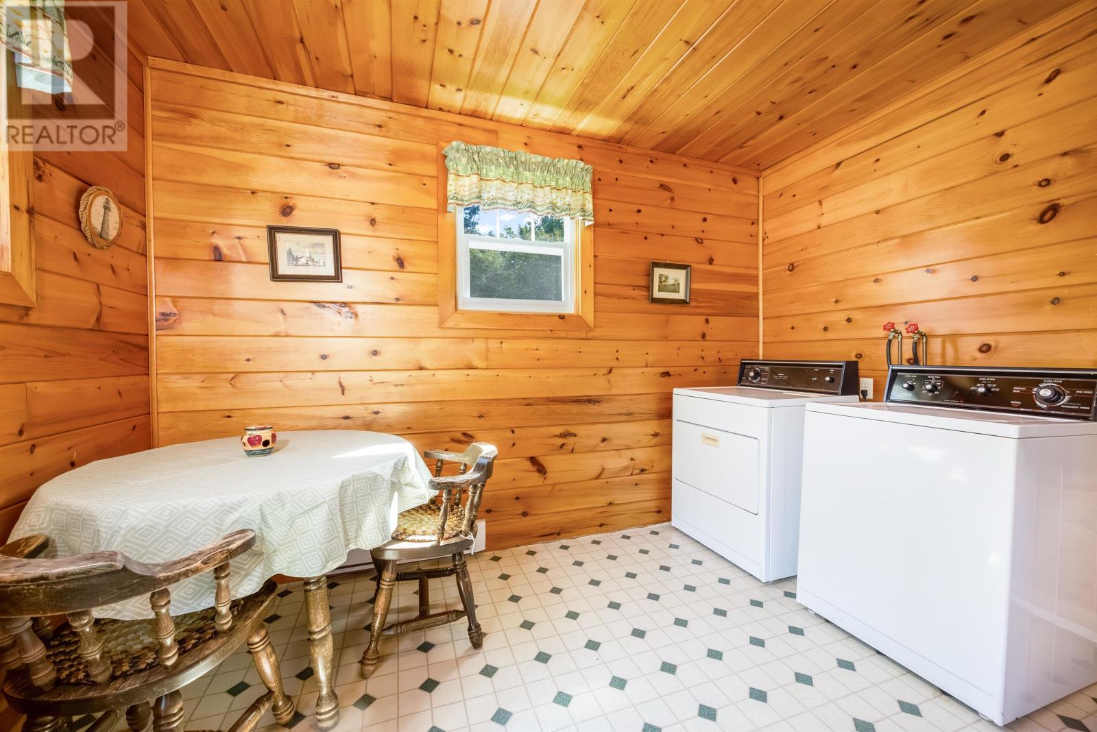 3412 Trans Canada Highway Property Photo 17