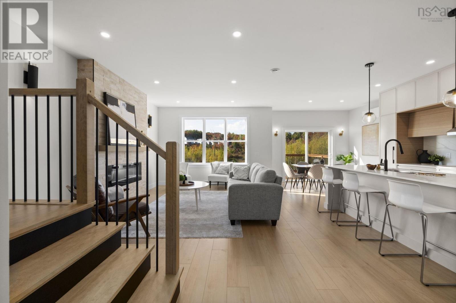 200 Darner Drive Property Photo 6