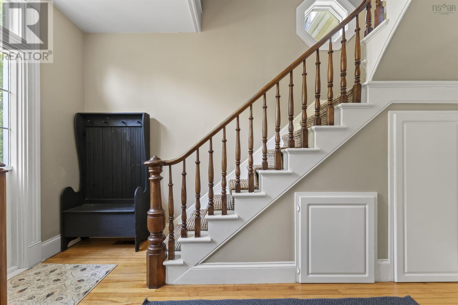 2141 Highway 2 Property Photo 7