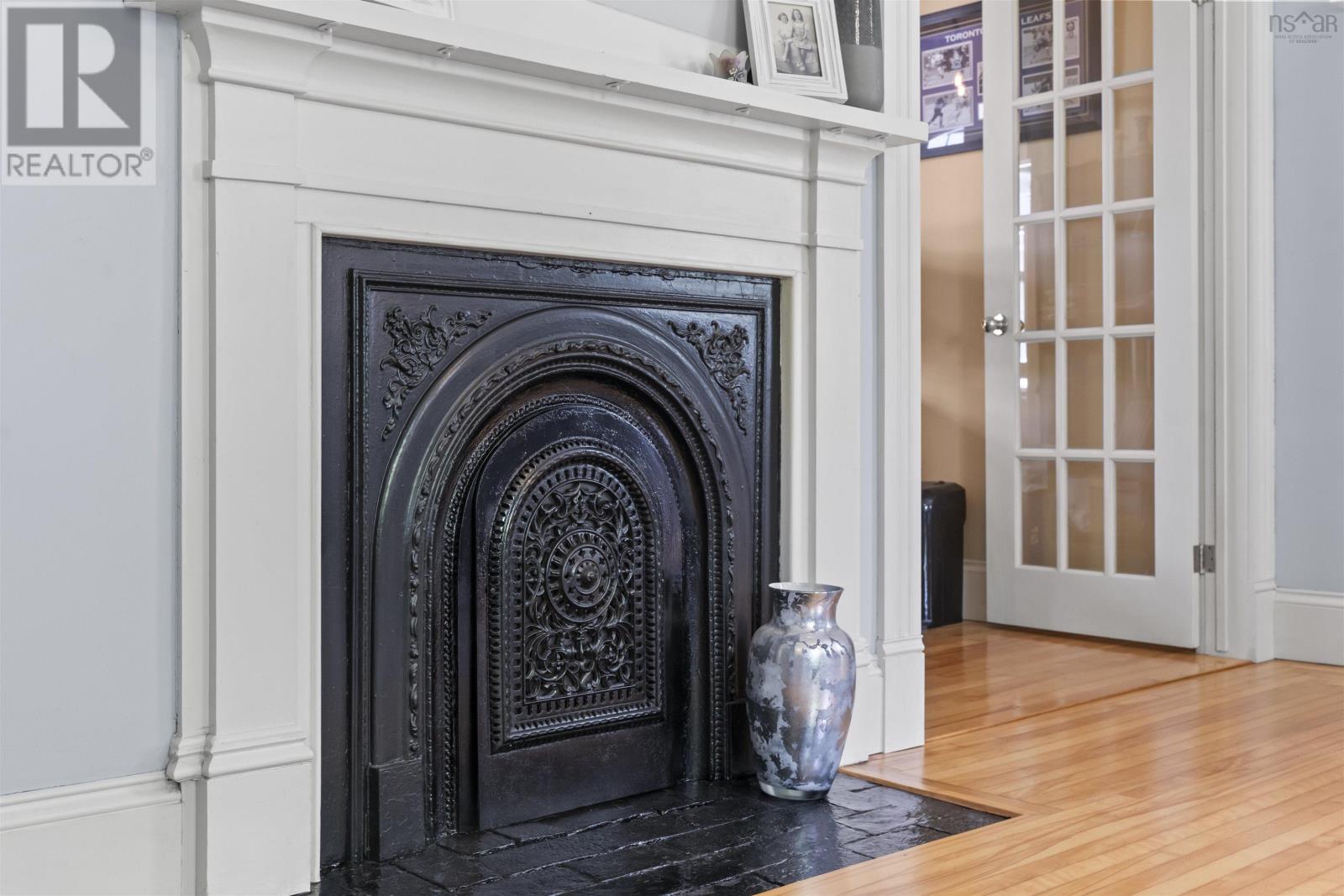 2141 Highway 2 Property Photo 11