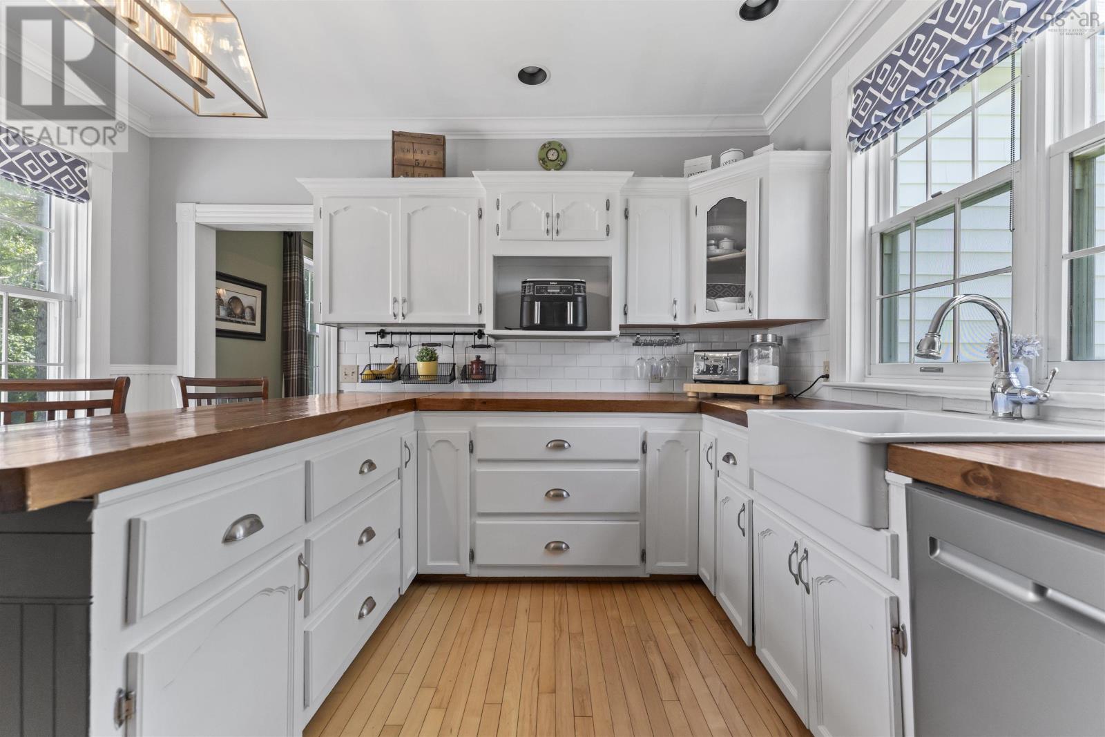 2141 Highway 2 Property Photo 17