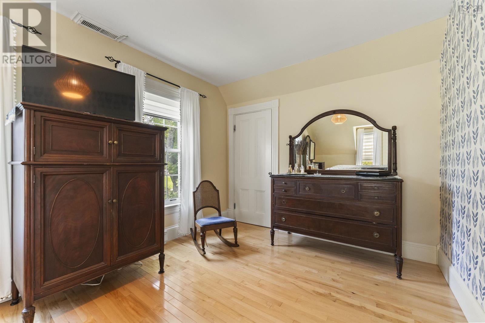 2141 Highway 2 Property Photo 28