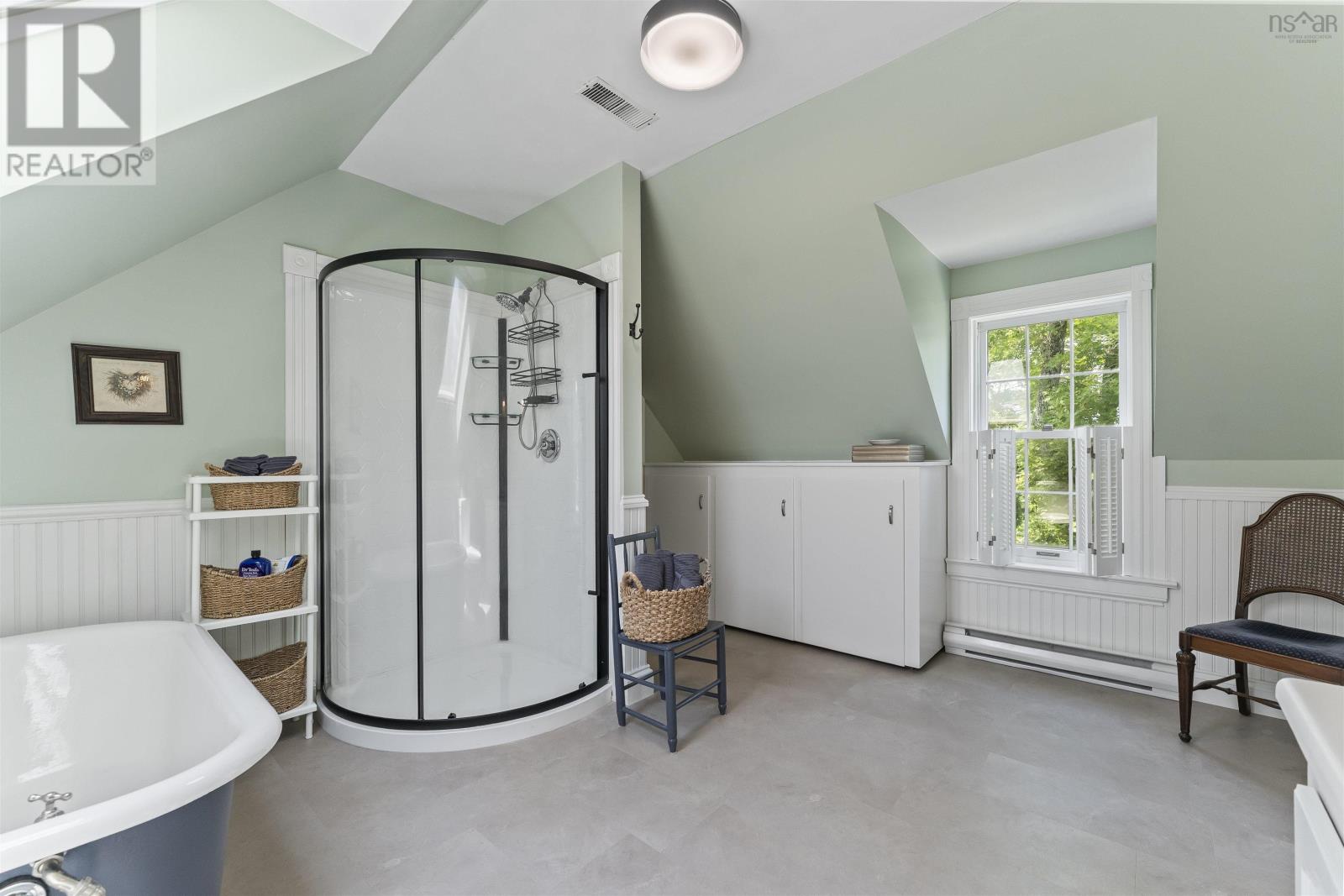 2141 Highway 2 Property Photo 34