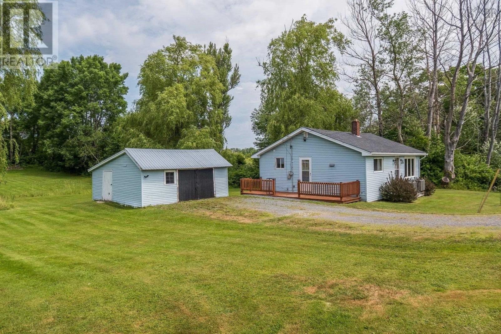 13869 Highway 1 Property Photo 1