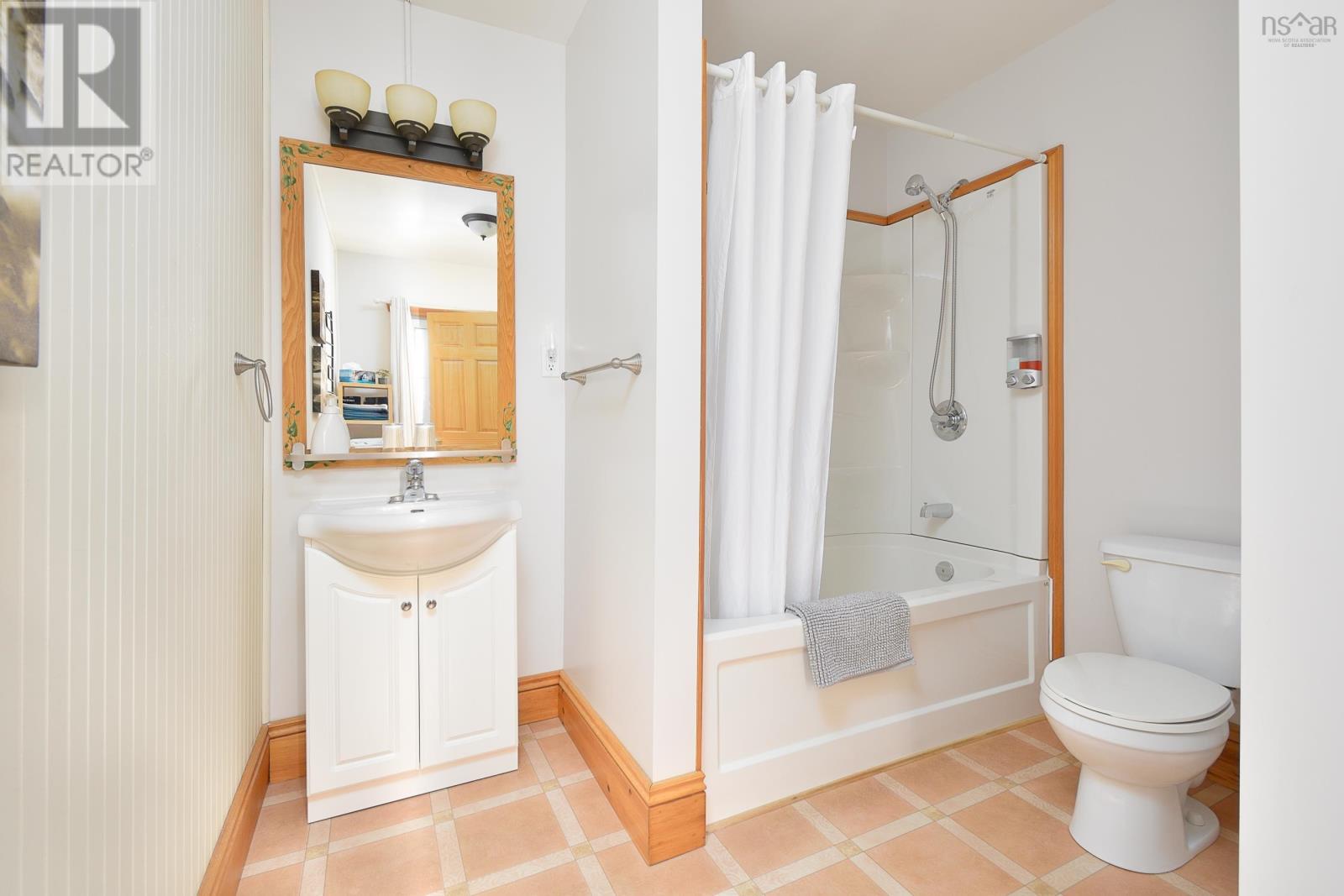 9383 Pepperell Street Property Photo 23