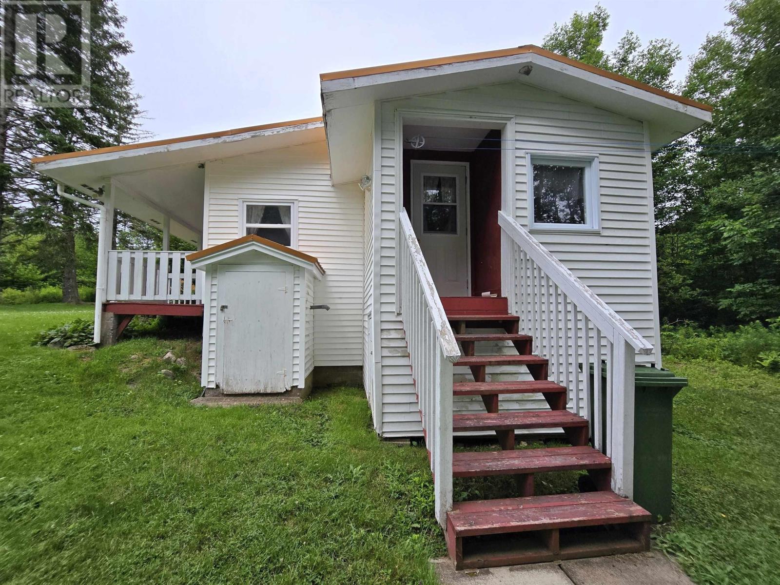 1815 East Dalhousie Road Property Photo 33