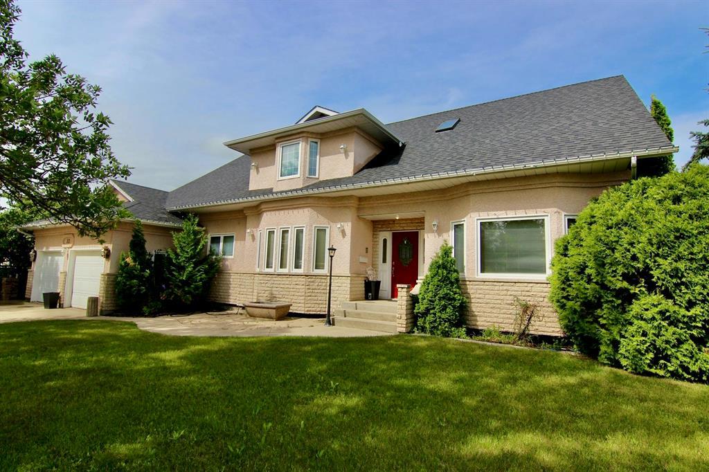 22 Wellington Drive Property Photo 1