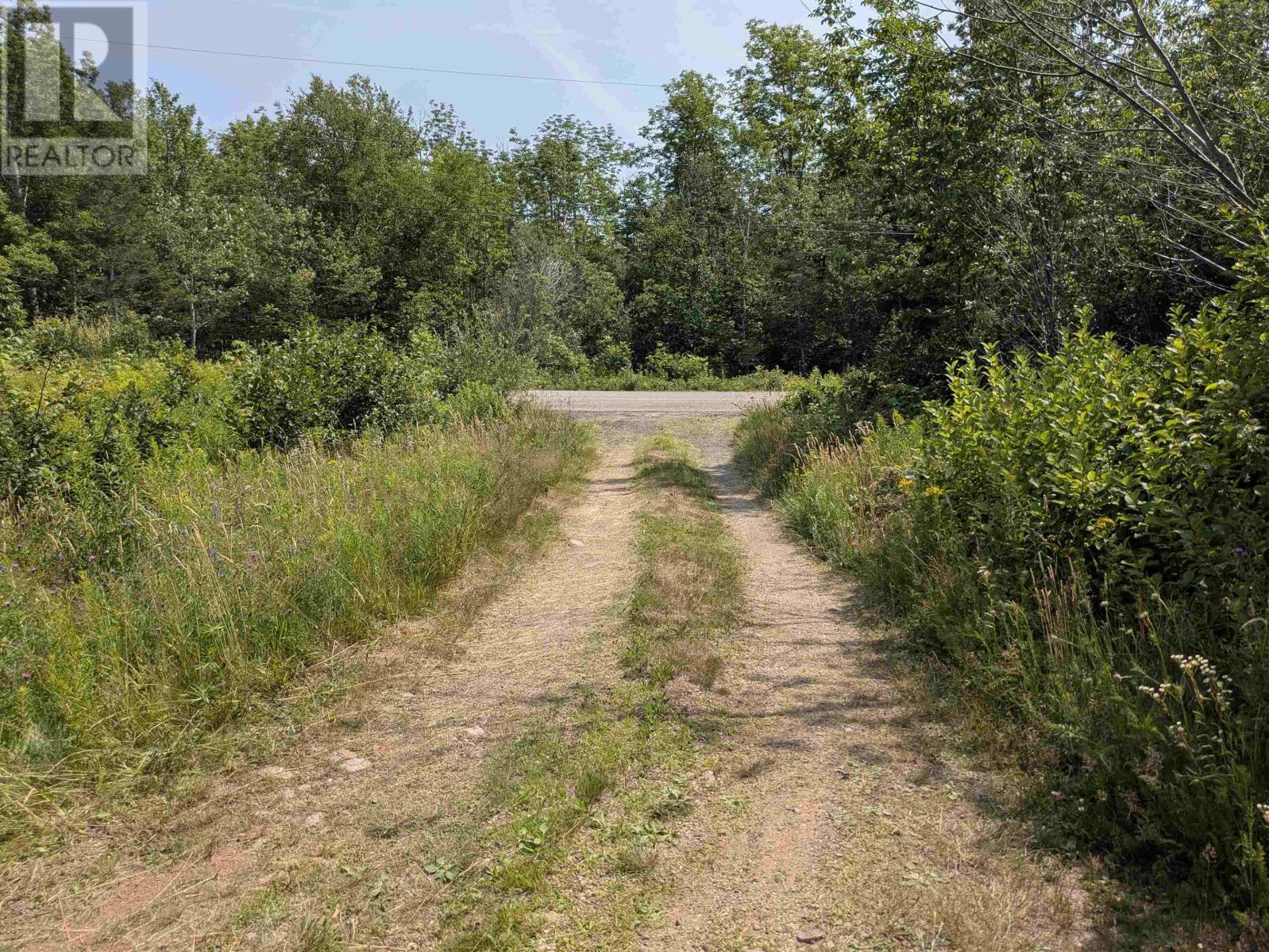 8387 St Croix Cove Road Property Photo 9
