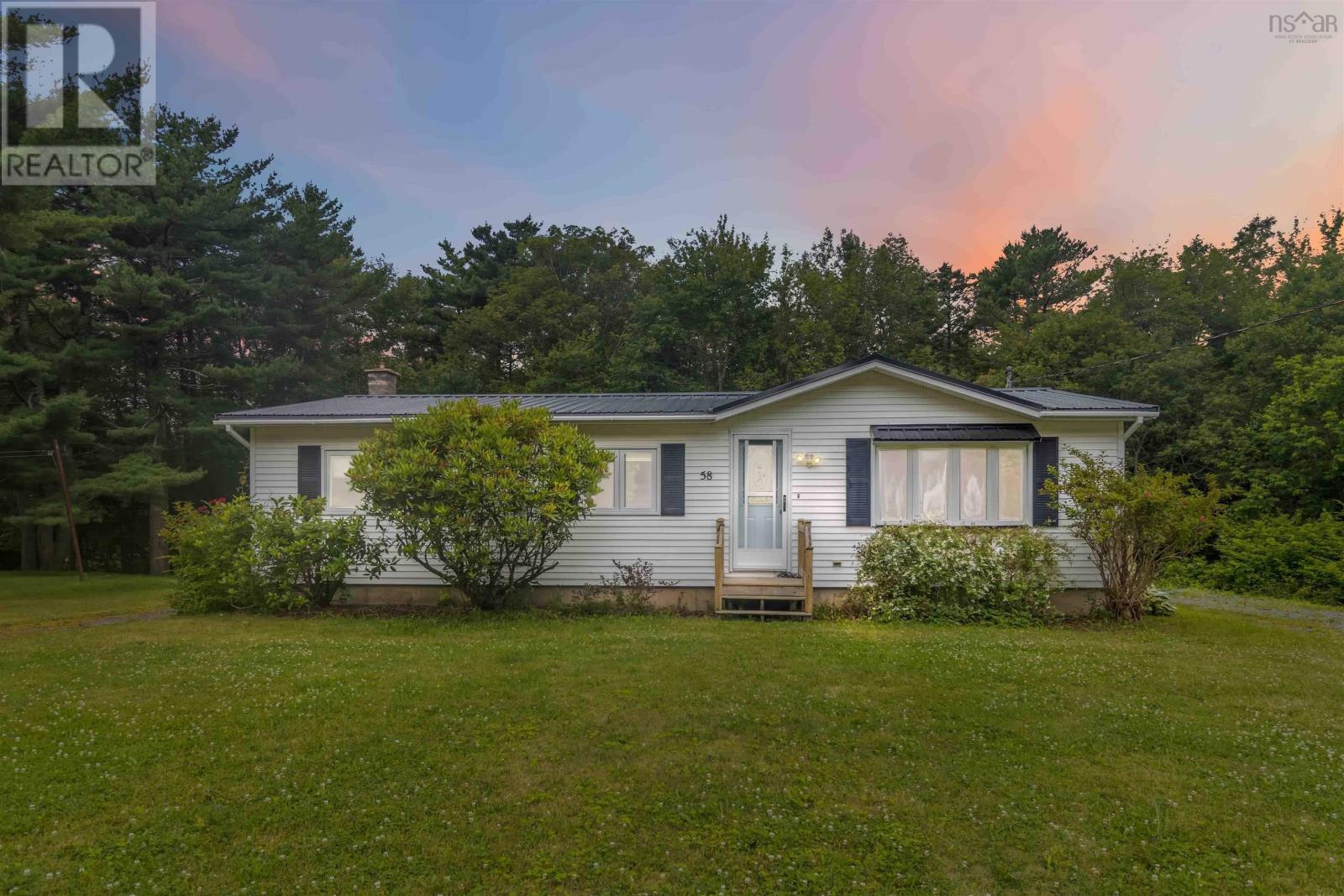 58 Emeneau Road Property Photo 1