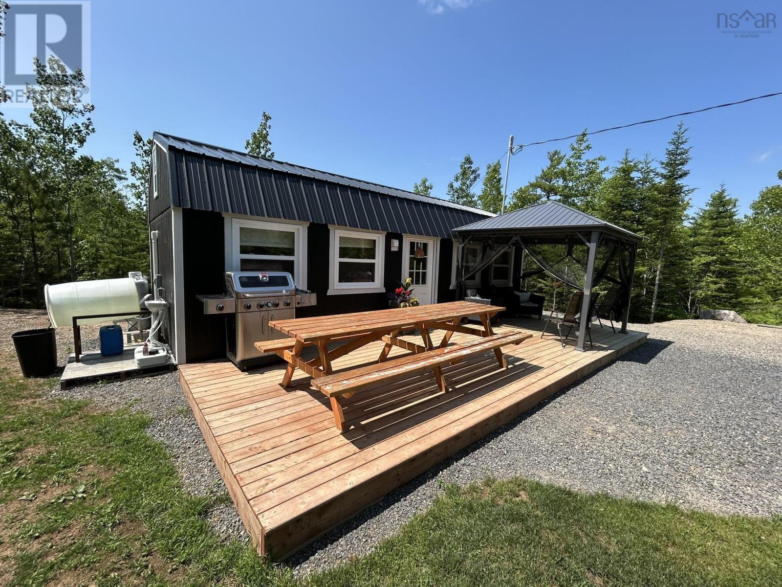 28 Blue Lane Property Photo 13