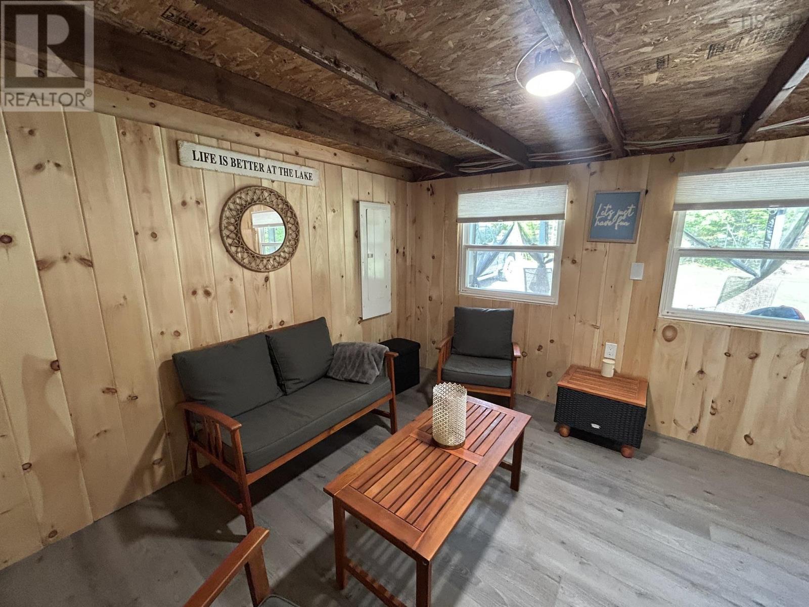 28 Blue Lane Property Photo 25