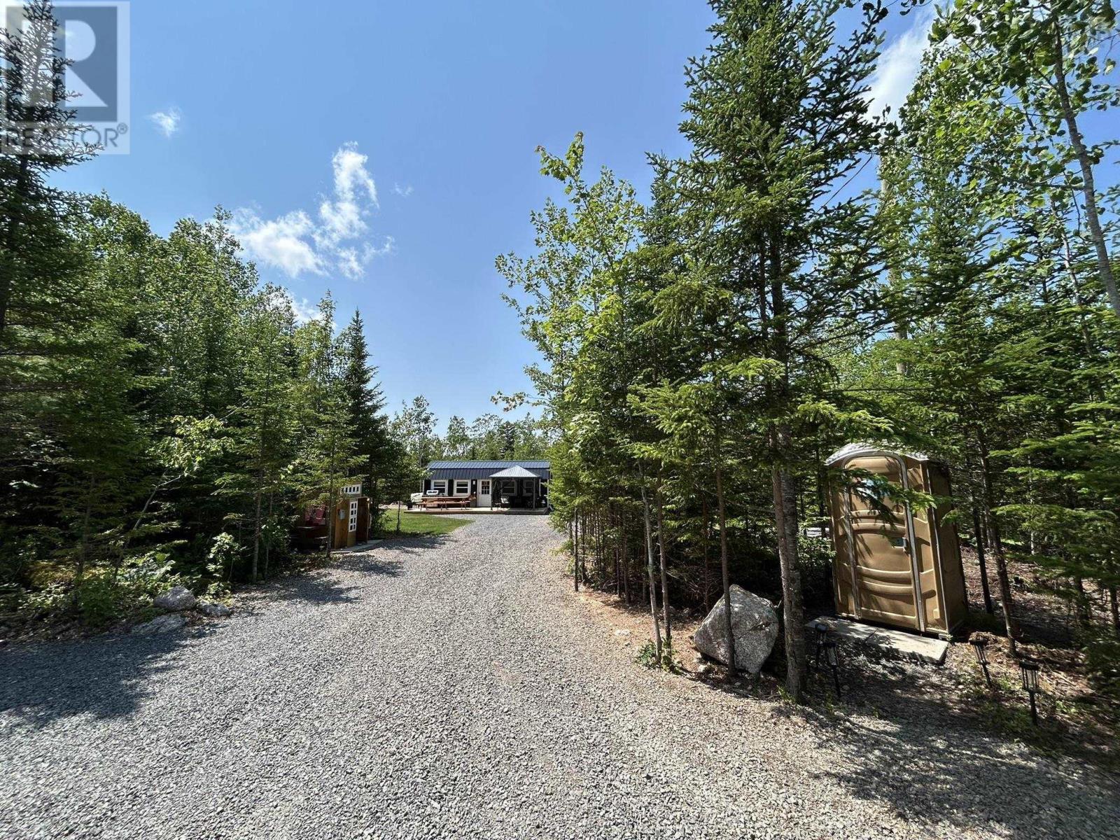 28 Blue Lane Property Photo 30