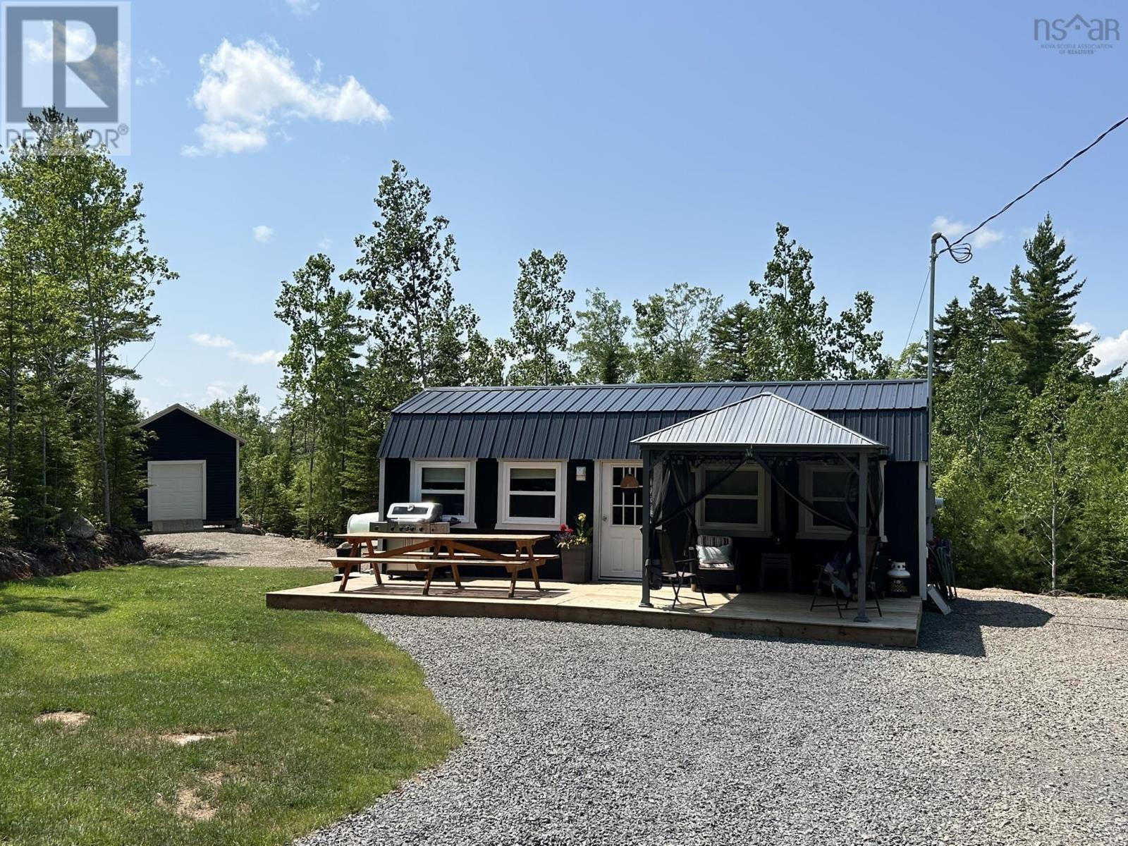 28 Blue Lane Property Photo 33