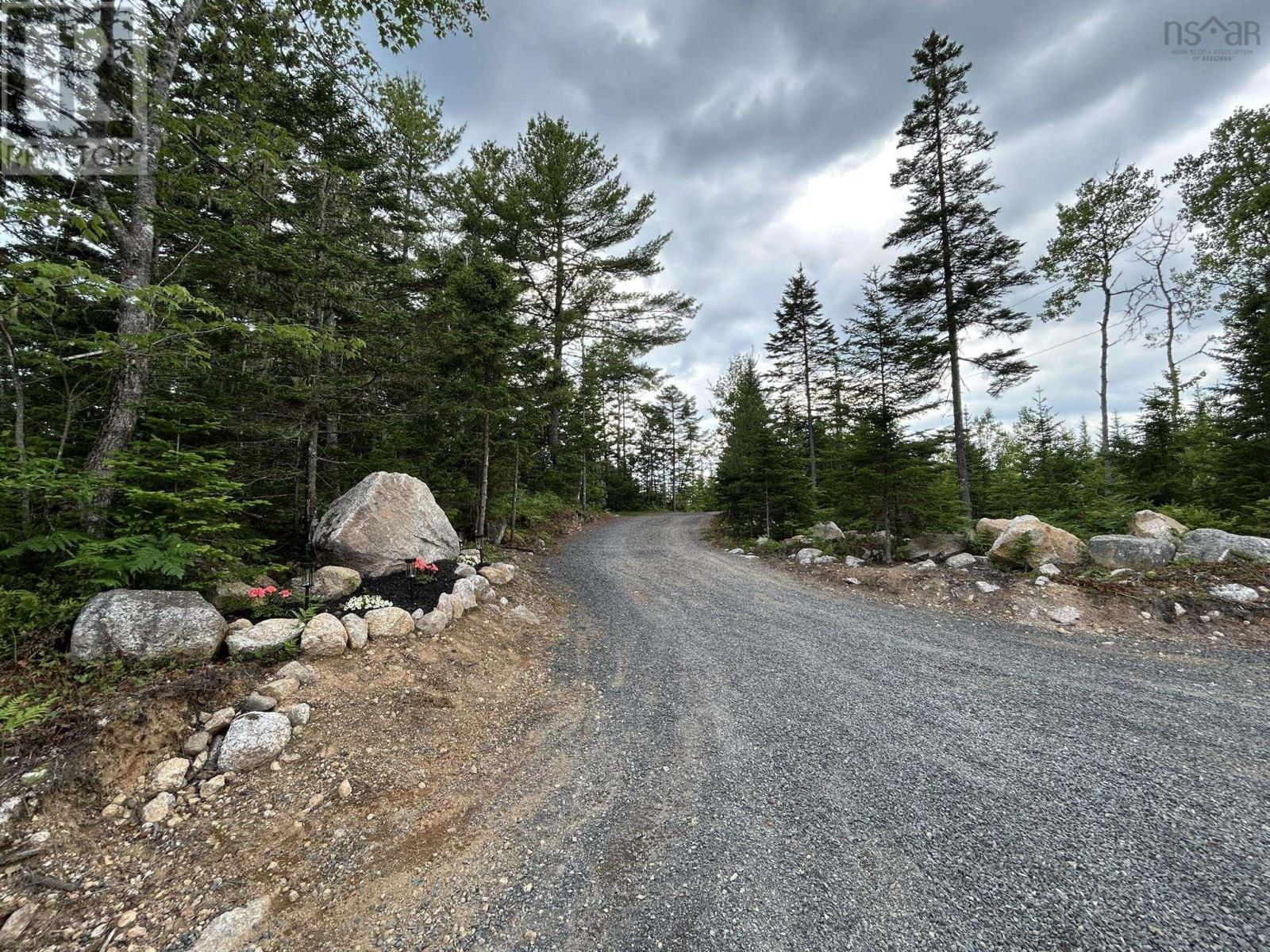 28 Blue Lane Property Photo 36