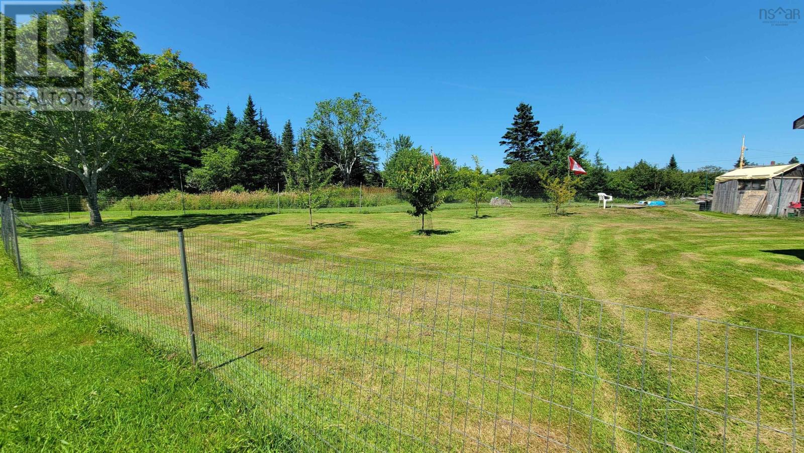 486 335 Highway Property Photo 19