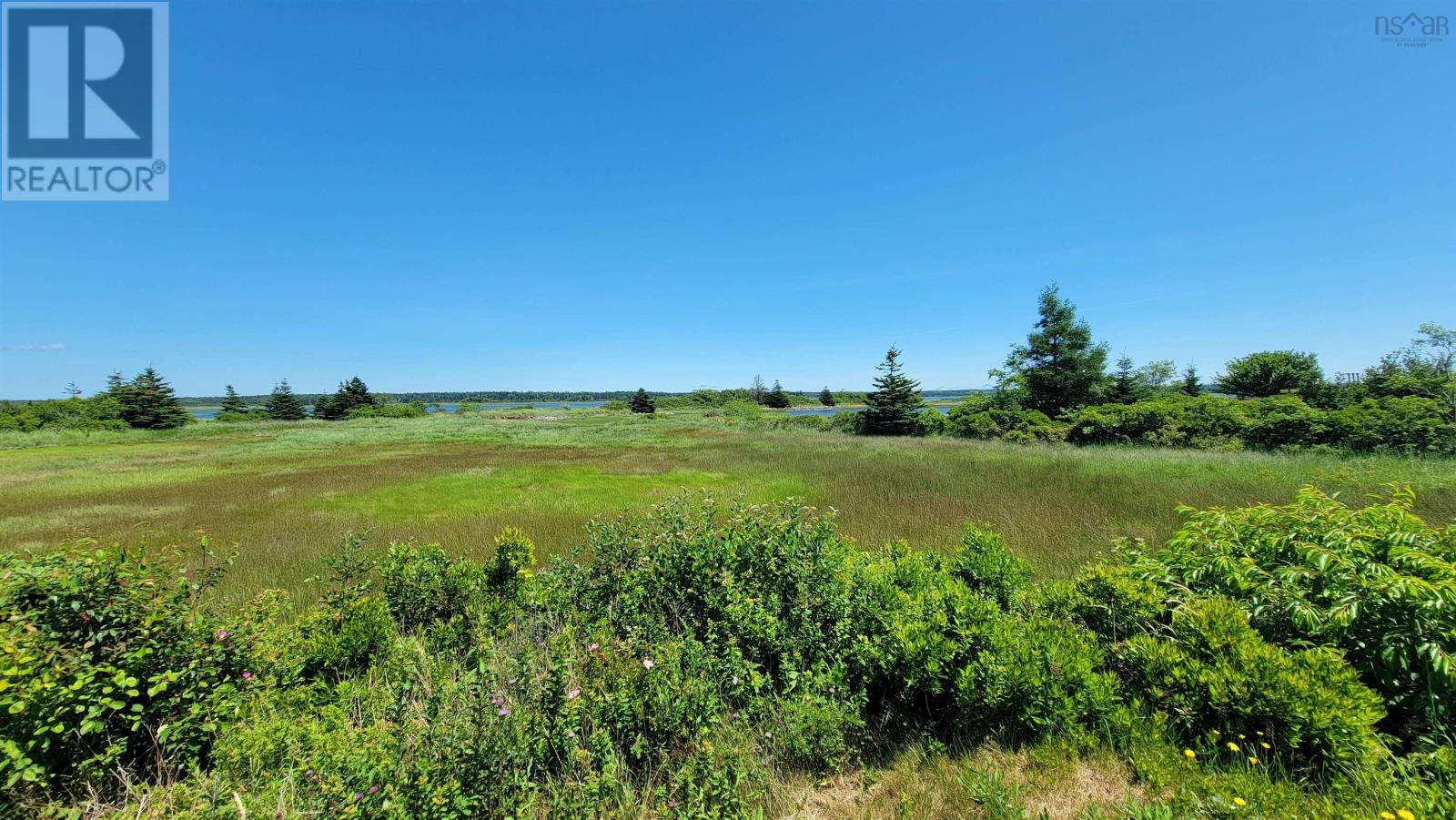 486 335 Highway Property Photo 22