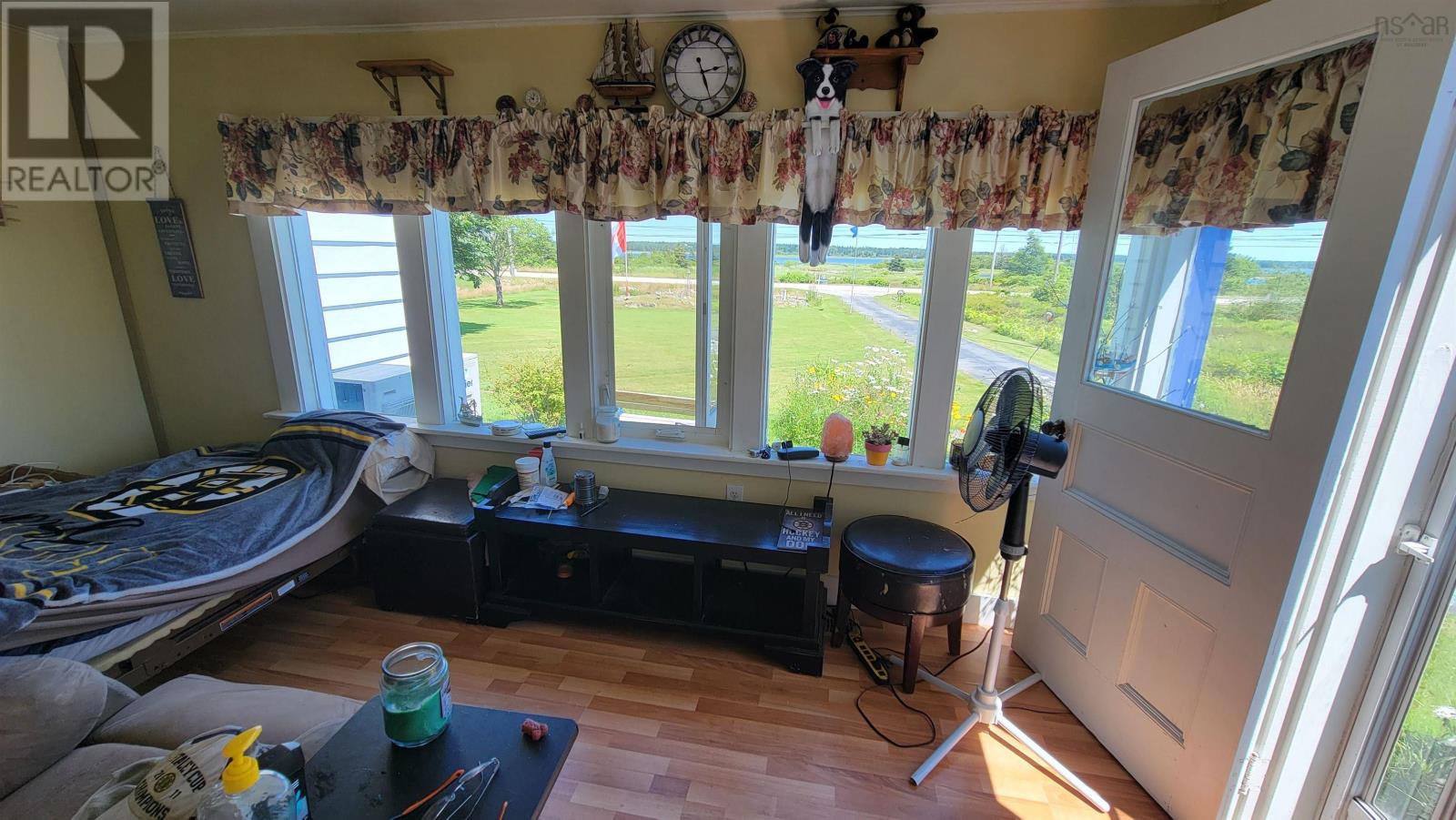 486 335 Highway Property Photo 30