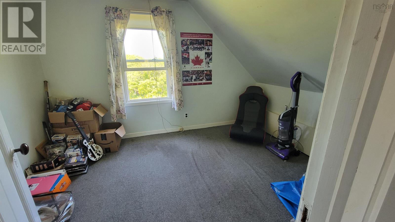 486 335 Highway Property Photo 43