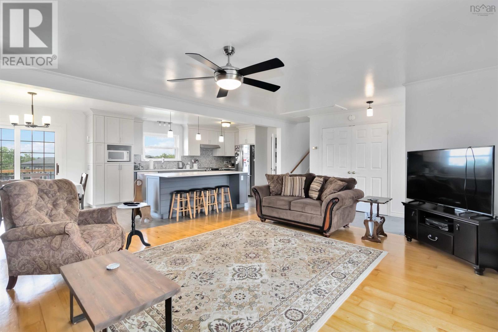 227 Kingsburg Road Property Photo 18