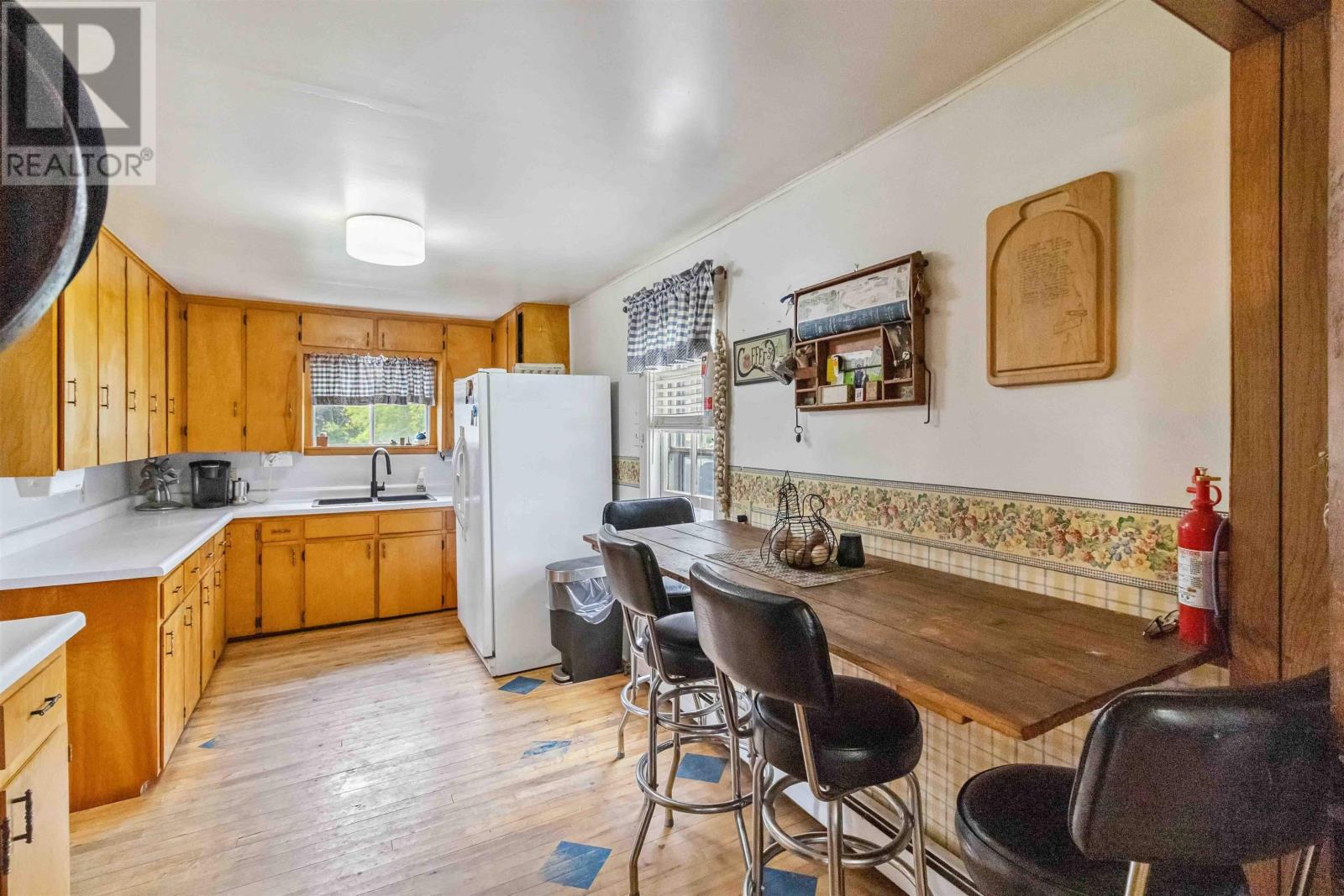 417 Penney Road Property Photo 8