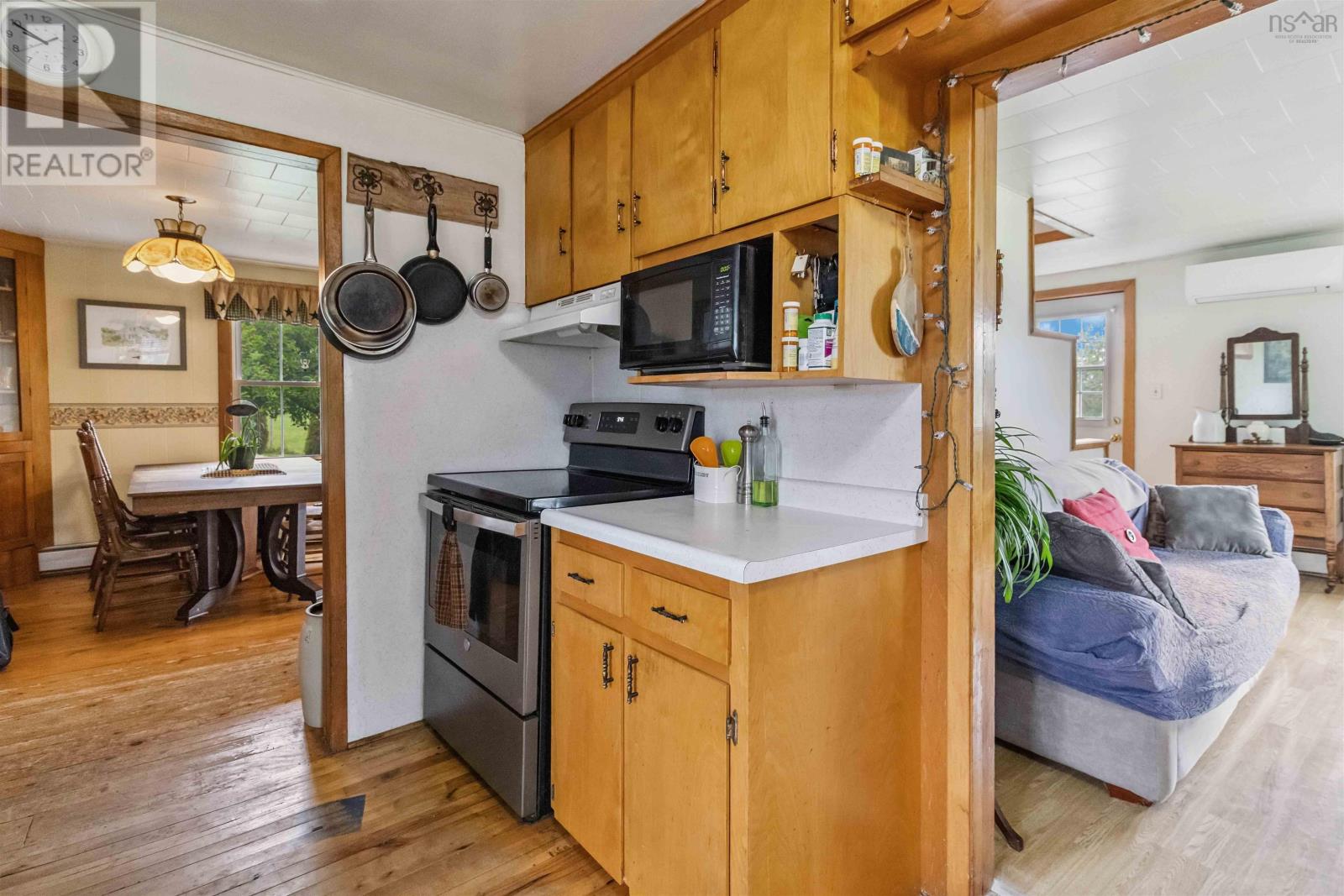 417 Penney Road Property Photo 11