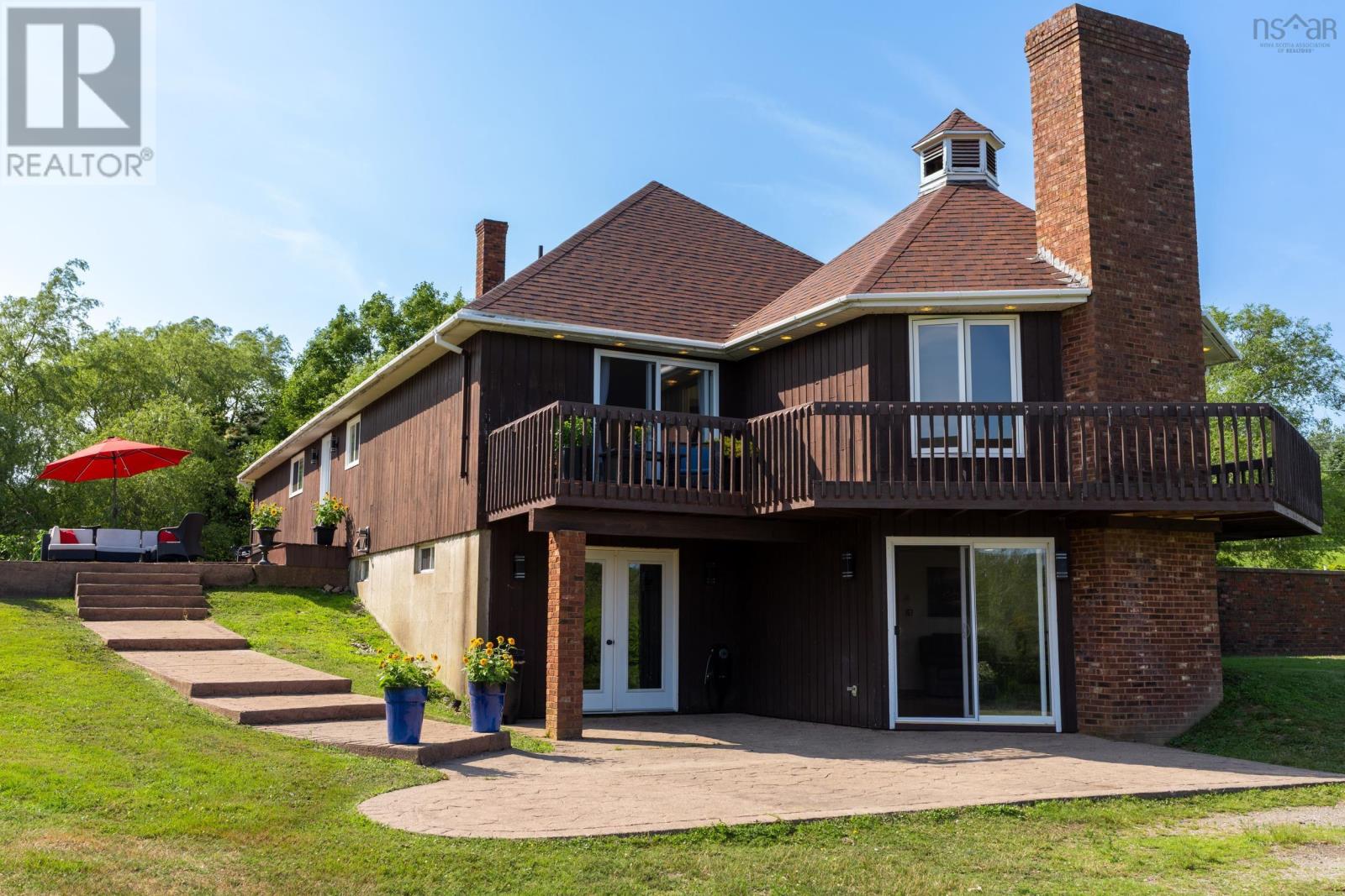 1518 Patrice Road Property Photo 3