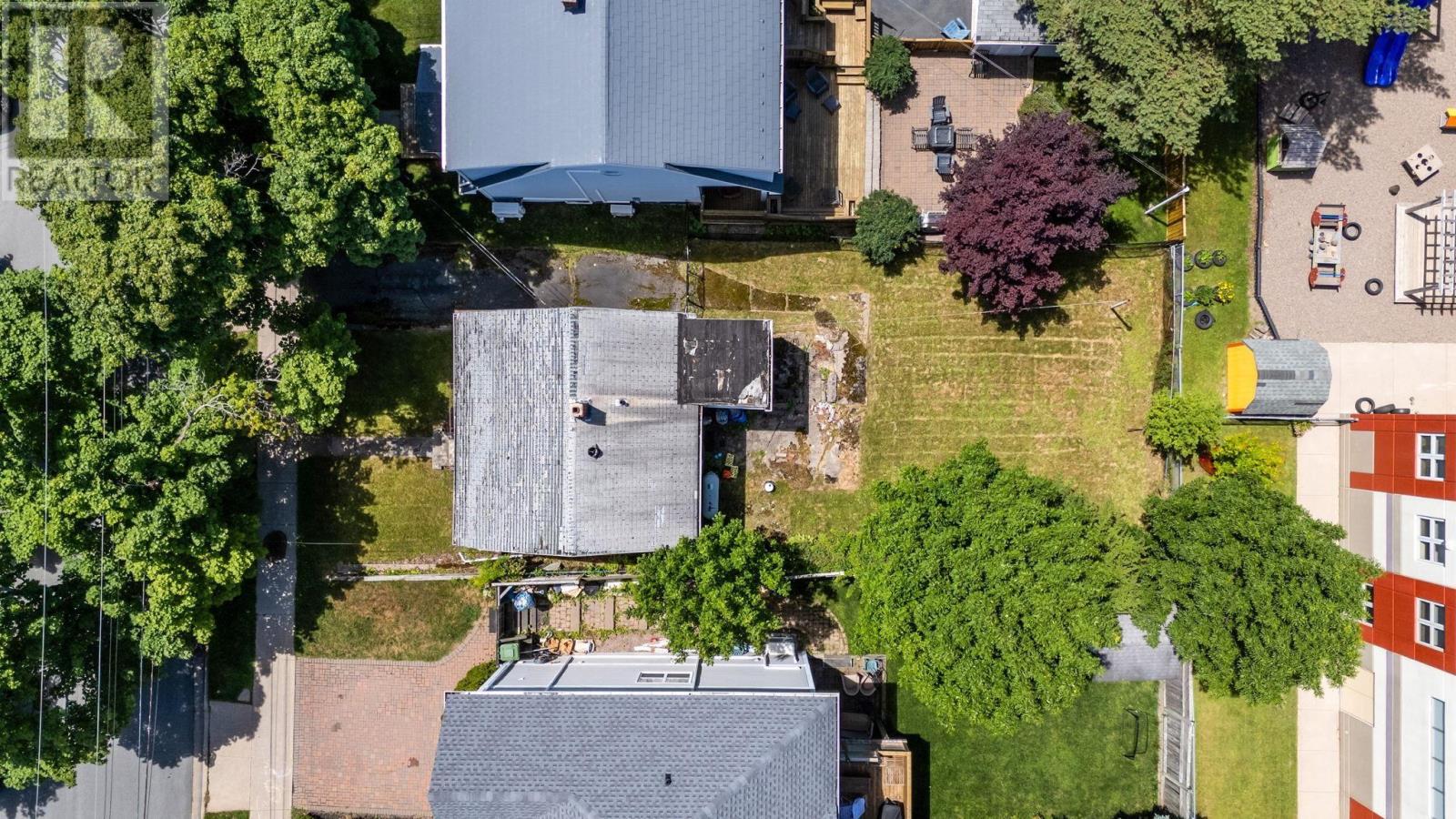 6519 Chester Avenue Property Photo 4