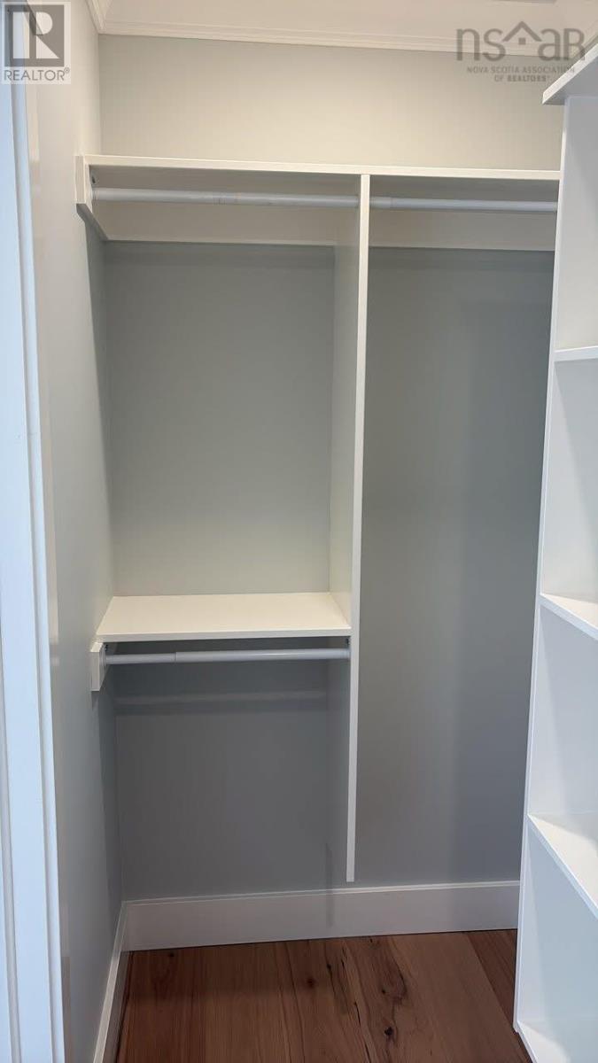 381 Glen Allan Drive Property Photo 10