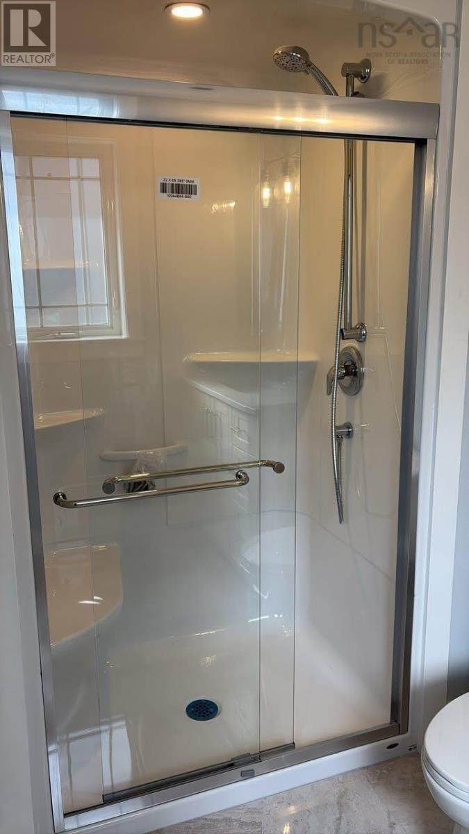 381 Glen Allan Drive Property Photo 13