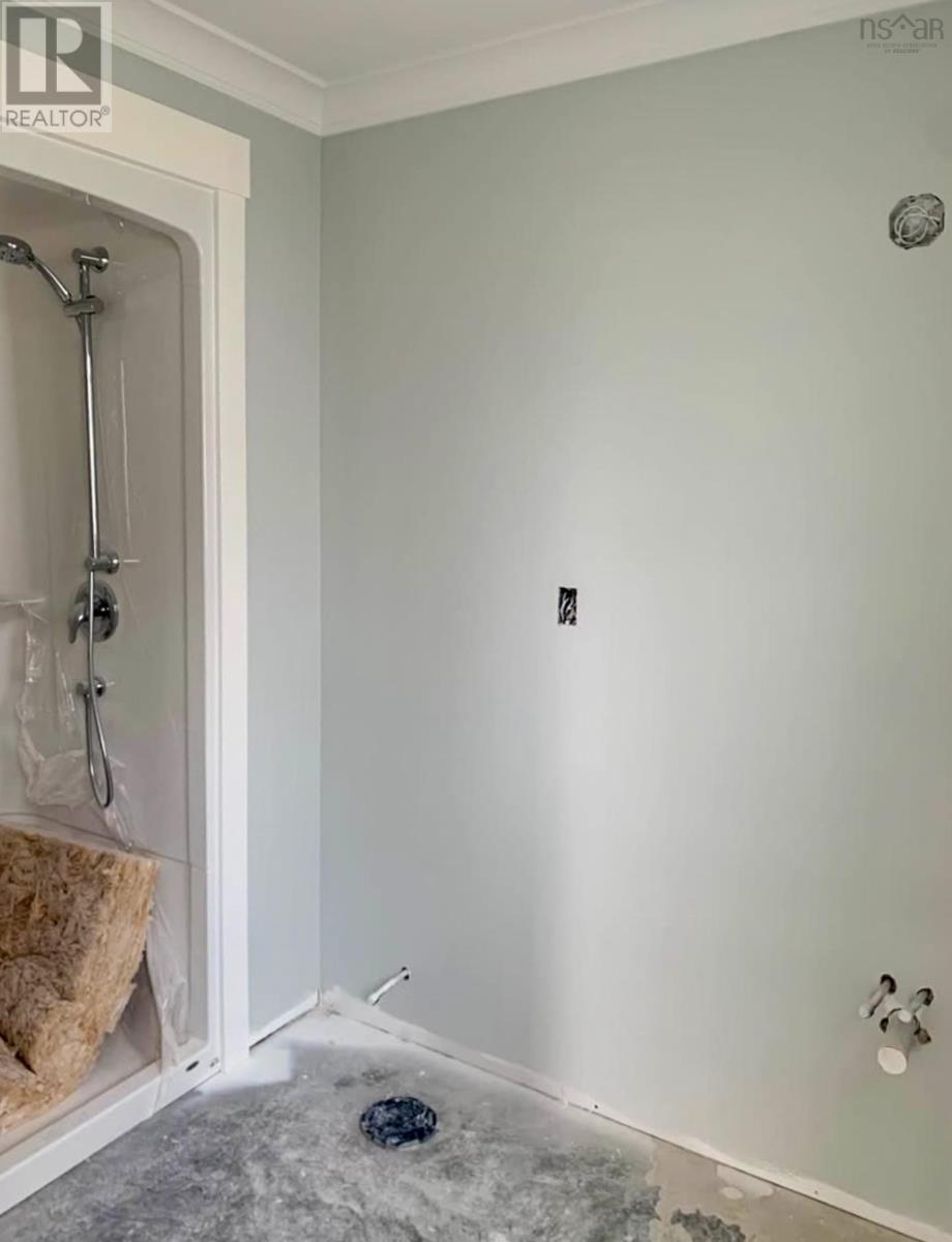 381 Glen Allan Drive Property Photo 15