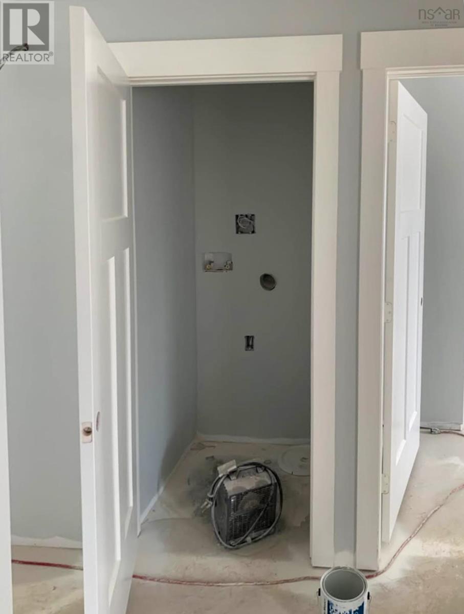 381 Glen Allan Drive Property Photo 16