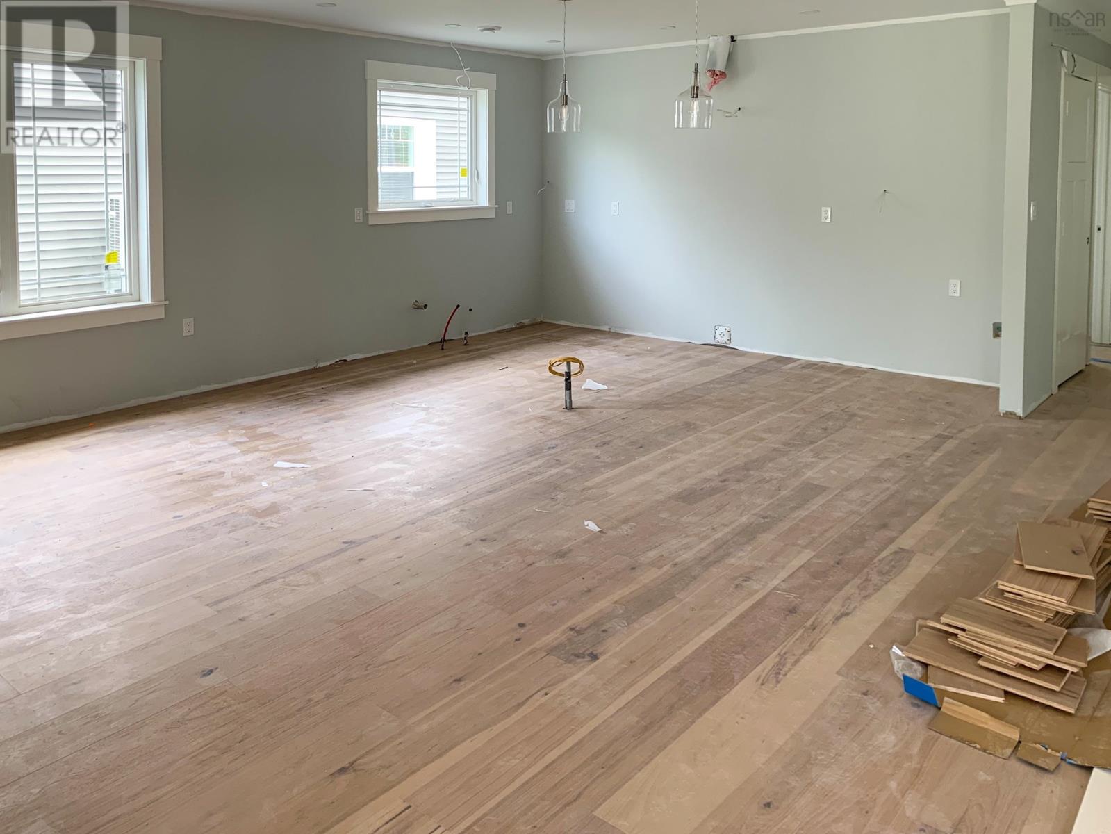 381 Glen Allan Drive Property Photo 18