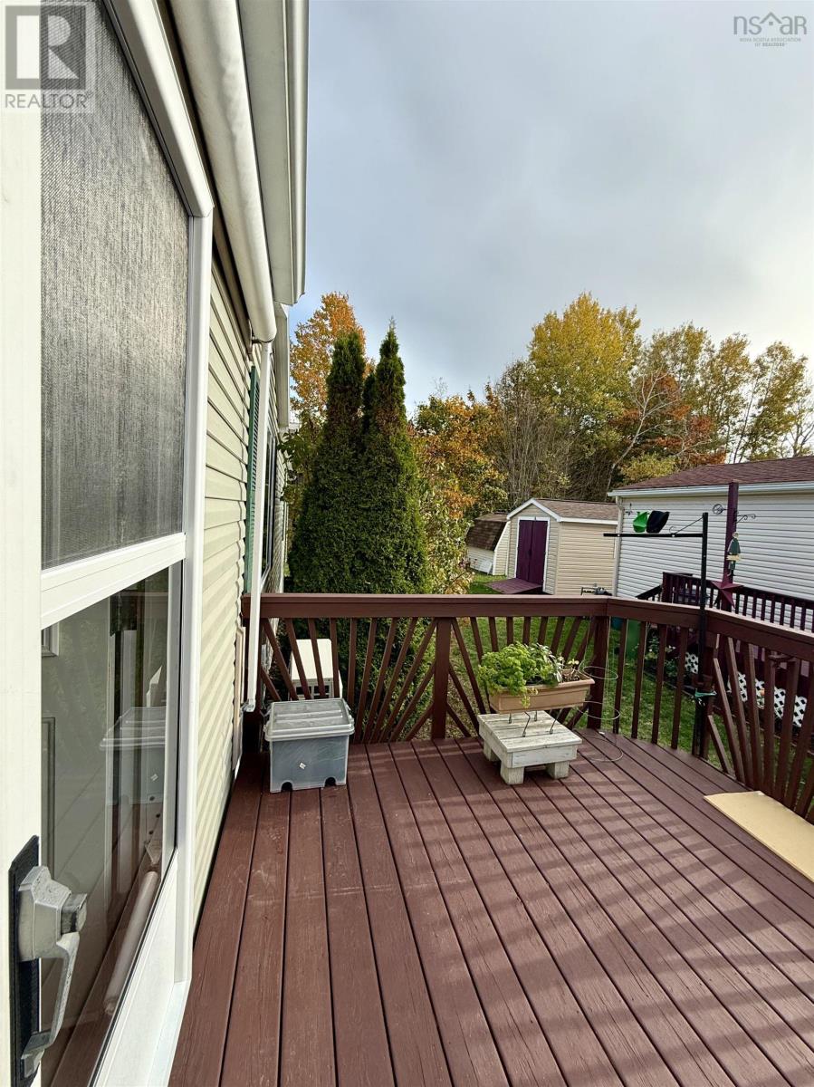 31 Thomson Drive Property Photo 16